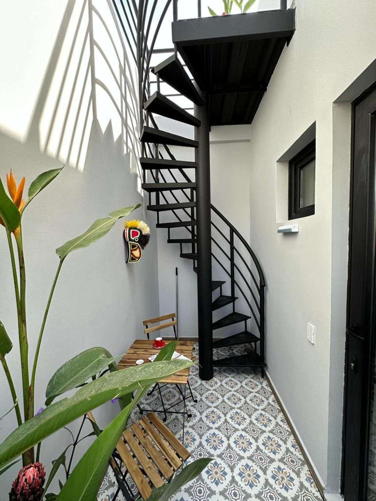 Apartment with Terrace photo 2