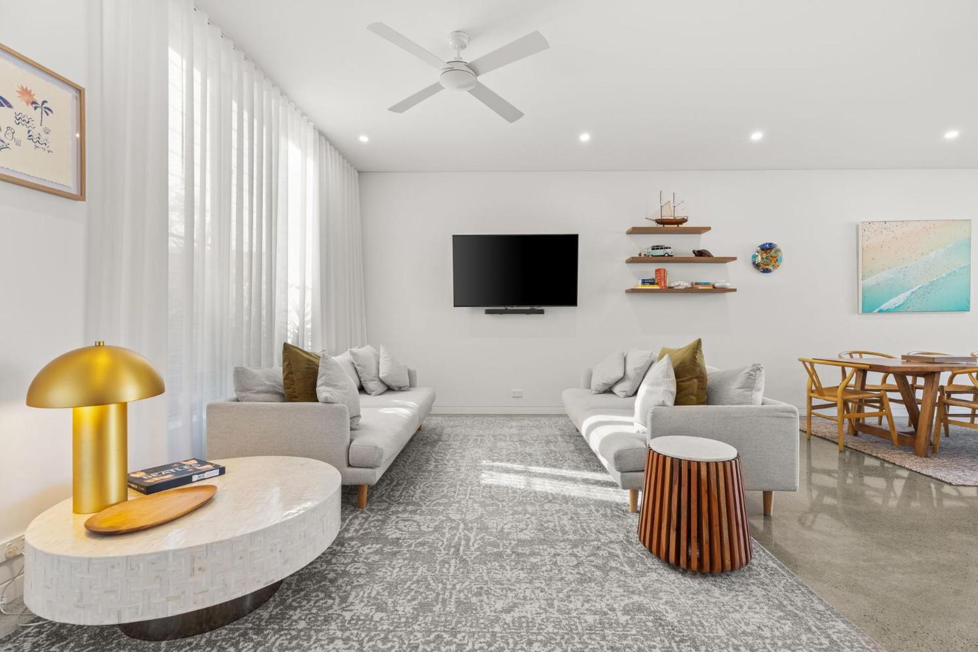 Four-Bedroom House photo 1