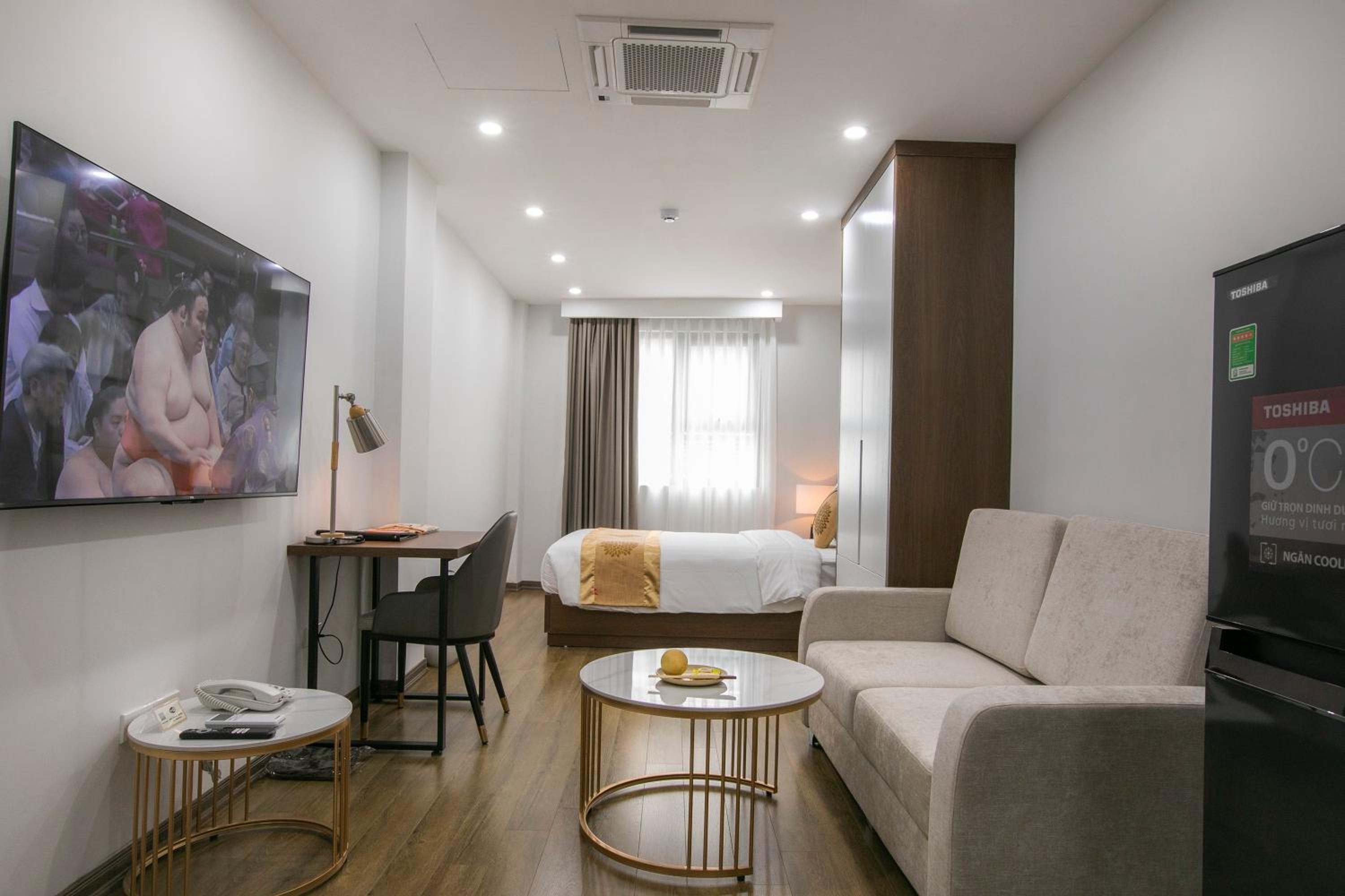 Deluxe Single Room