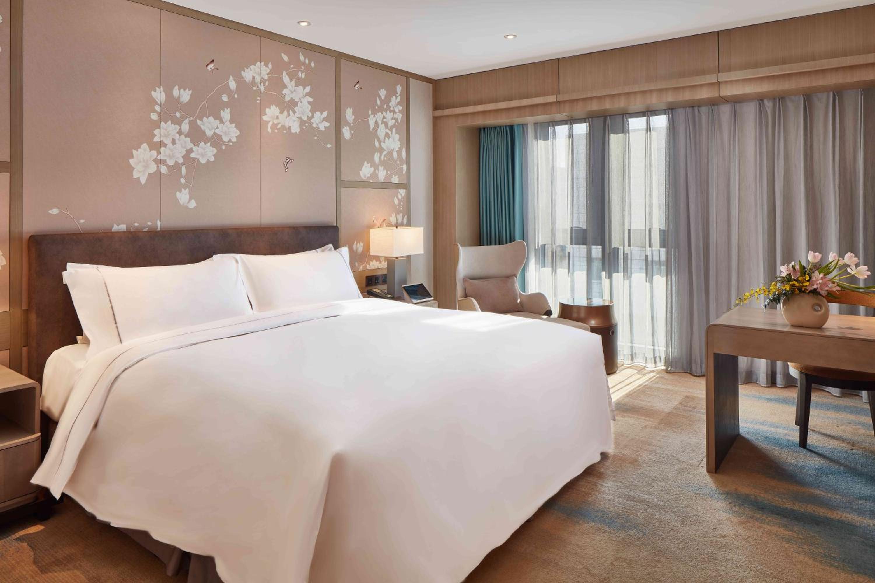 New Deluxe King Room