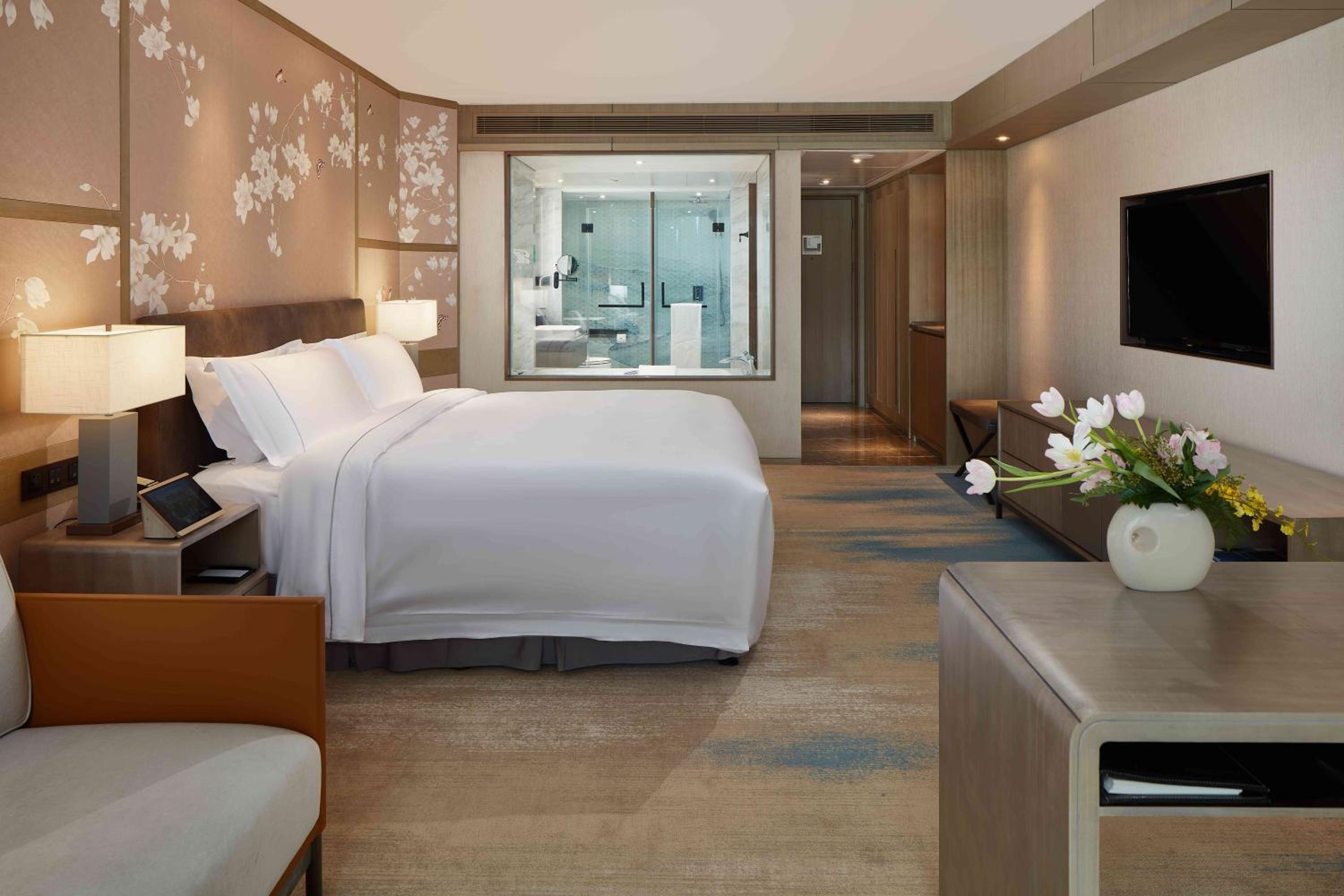New Grand Deluxe King Room