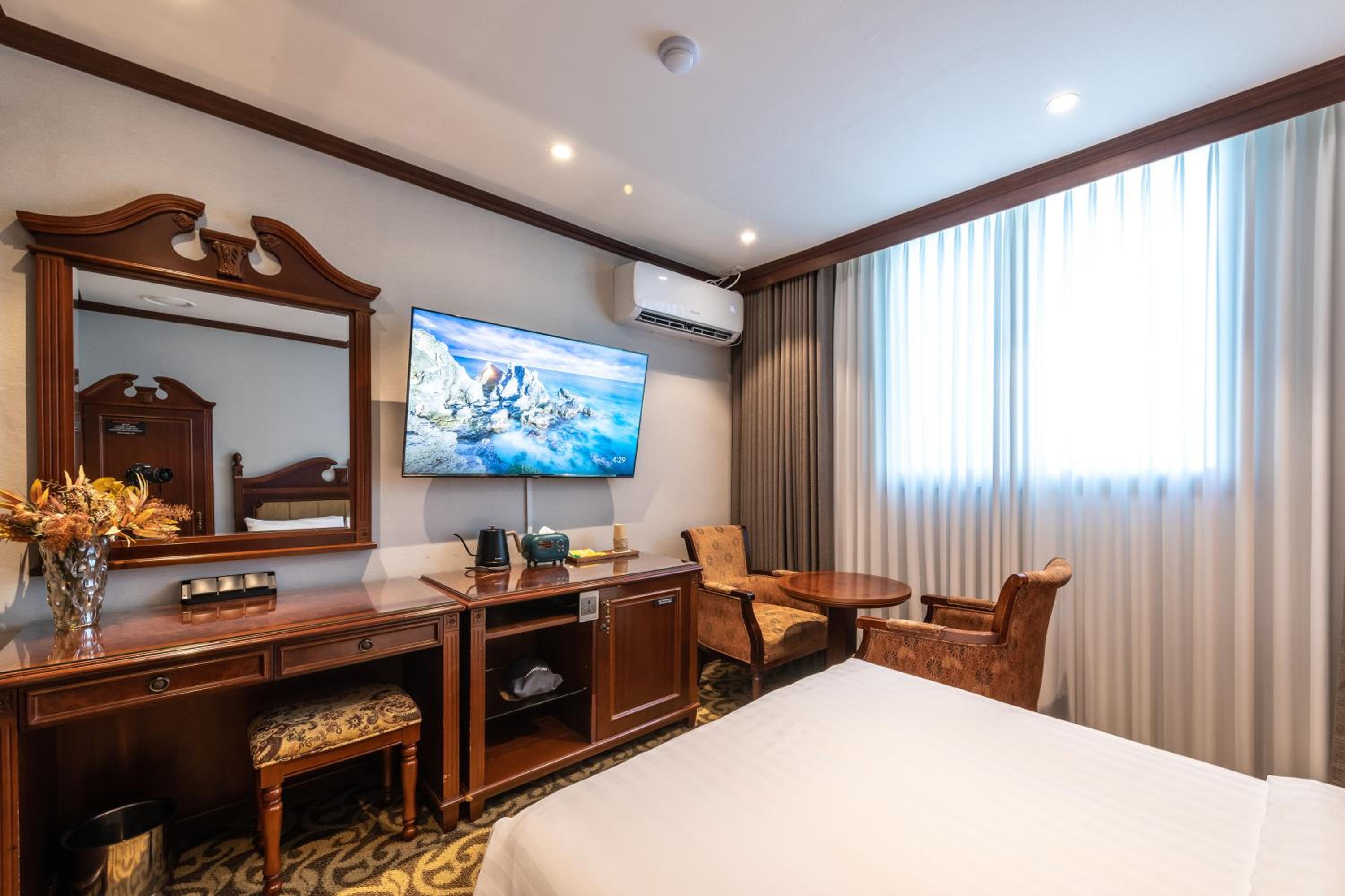 Double Room - Photo 3