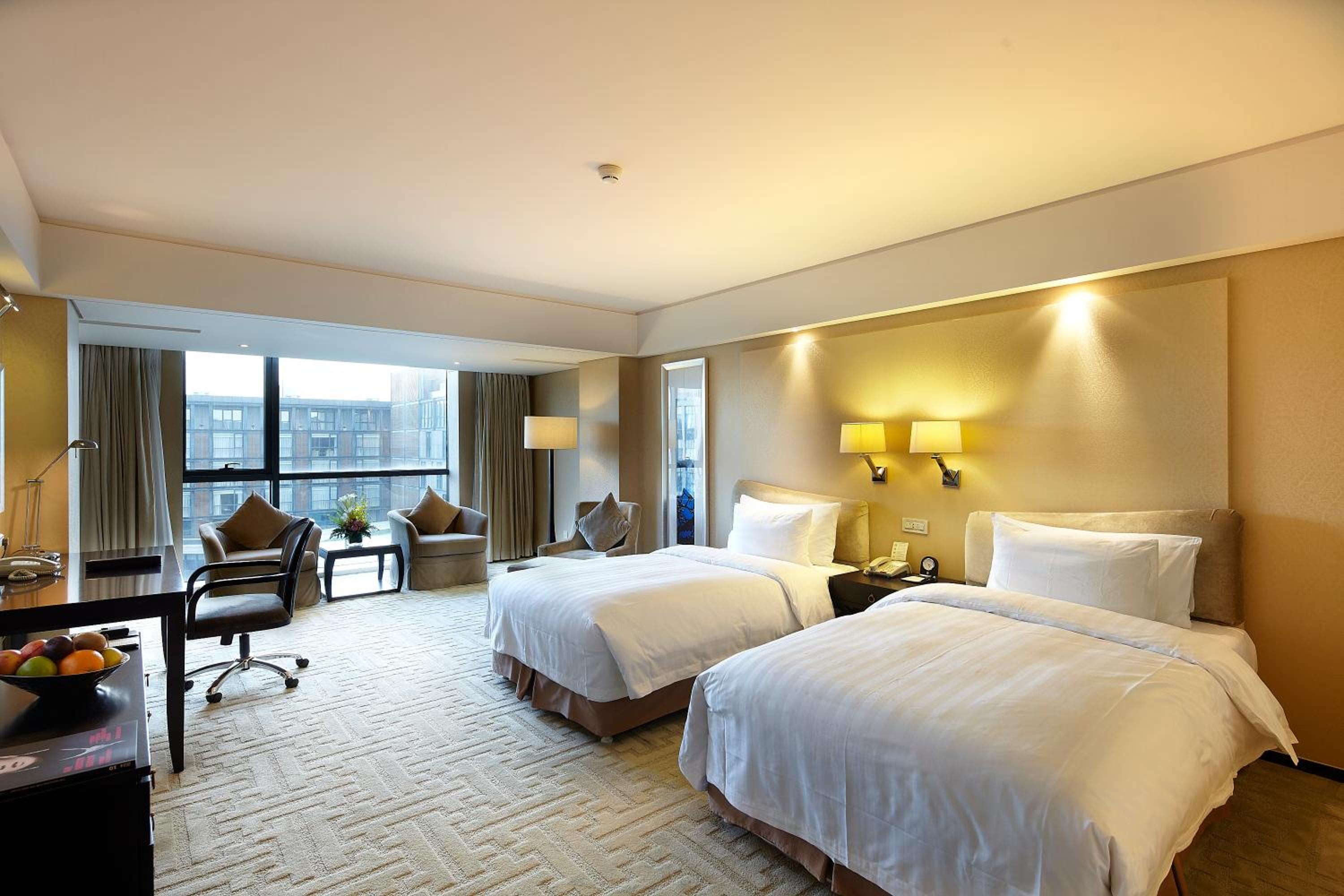Grand Deluxe Twin Room