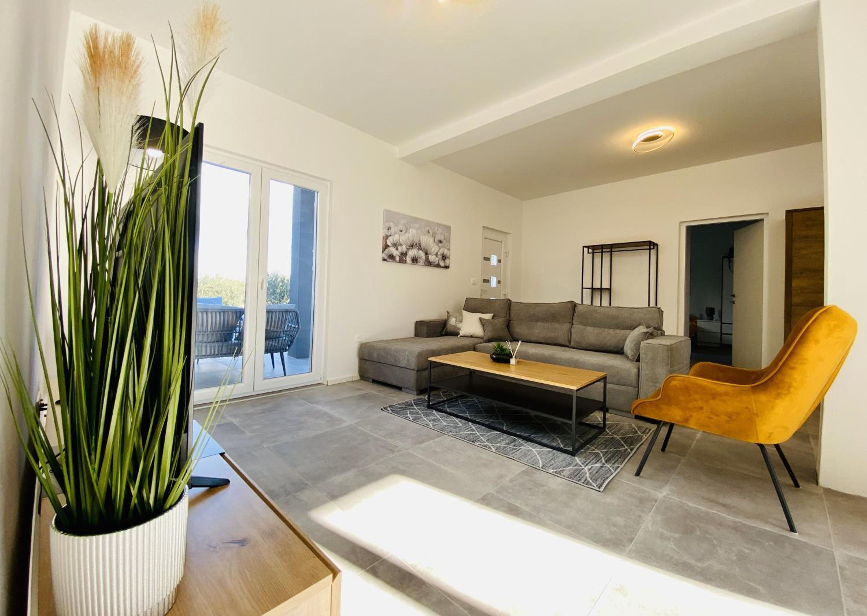 Three-Bedroom Villa photo 3
