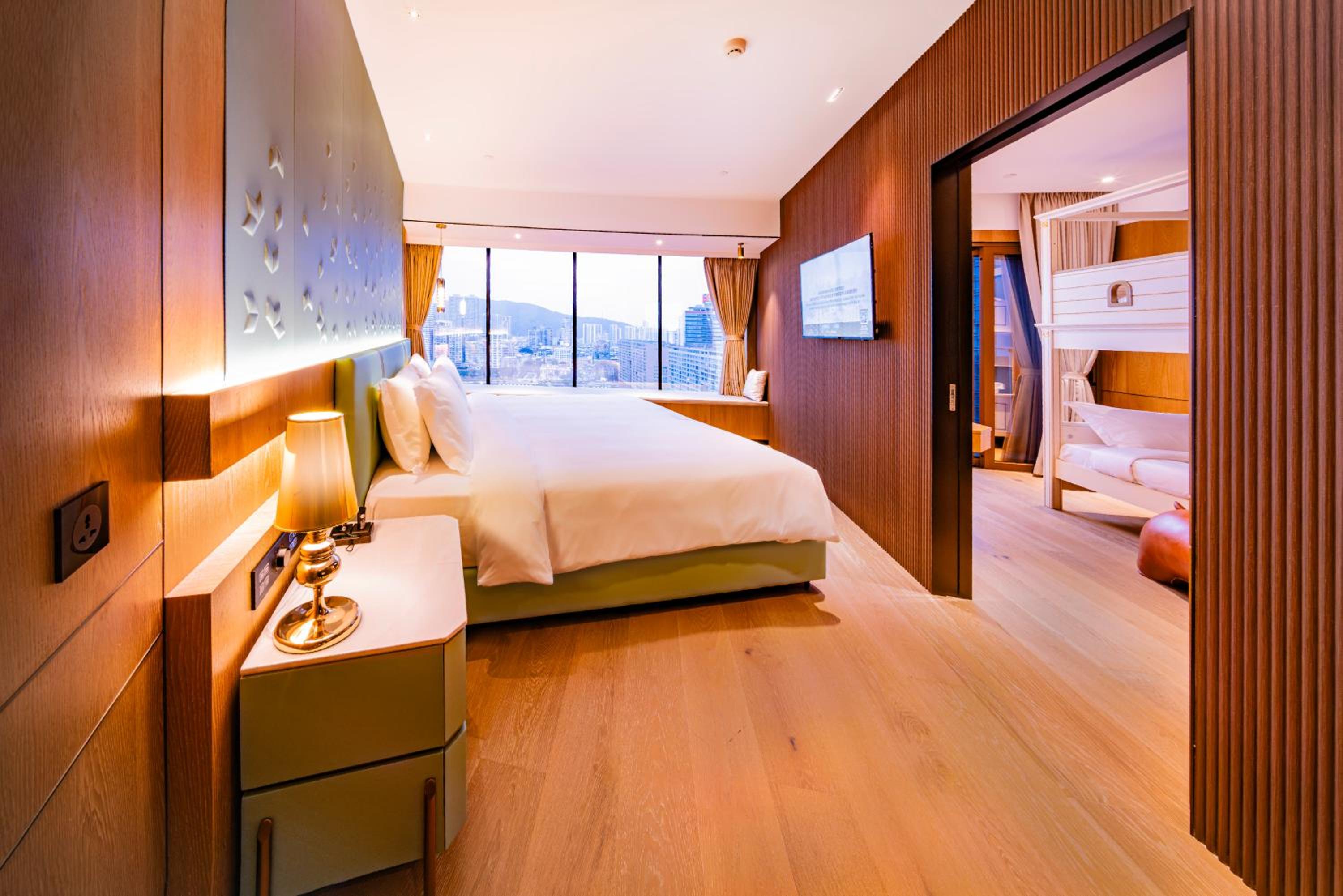 Family Suite with Balcony