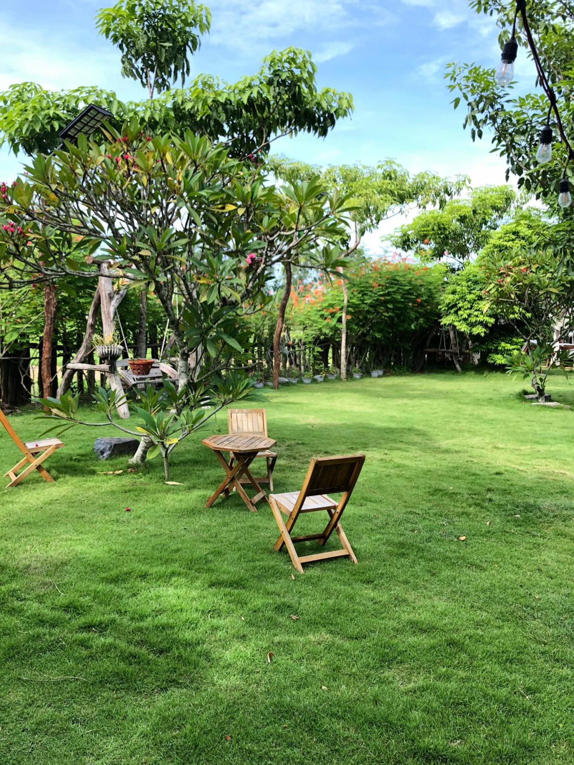 Villa photo 2