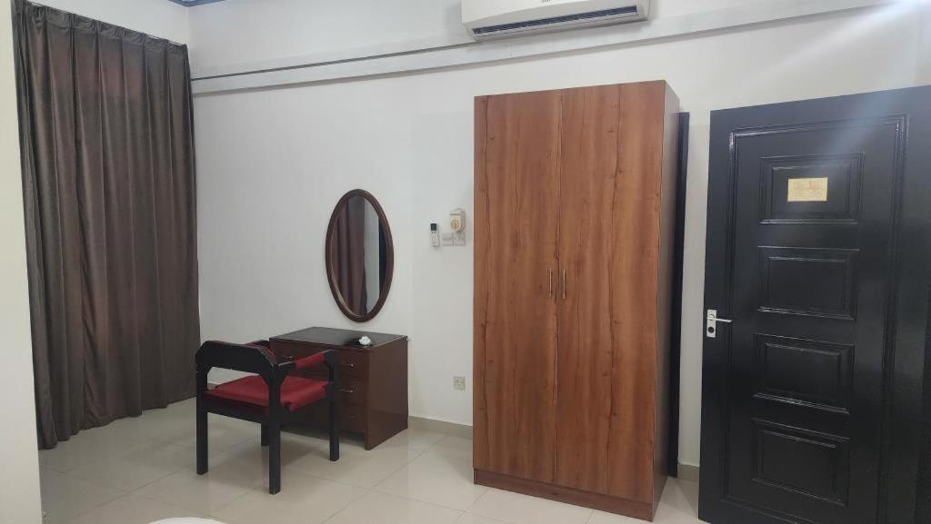 Qurum Beach Hotel — photo 47