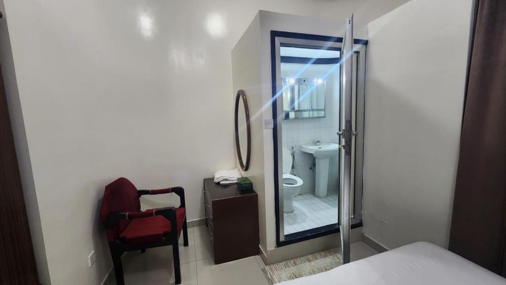 Qurum Beach Hotel — photo 28