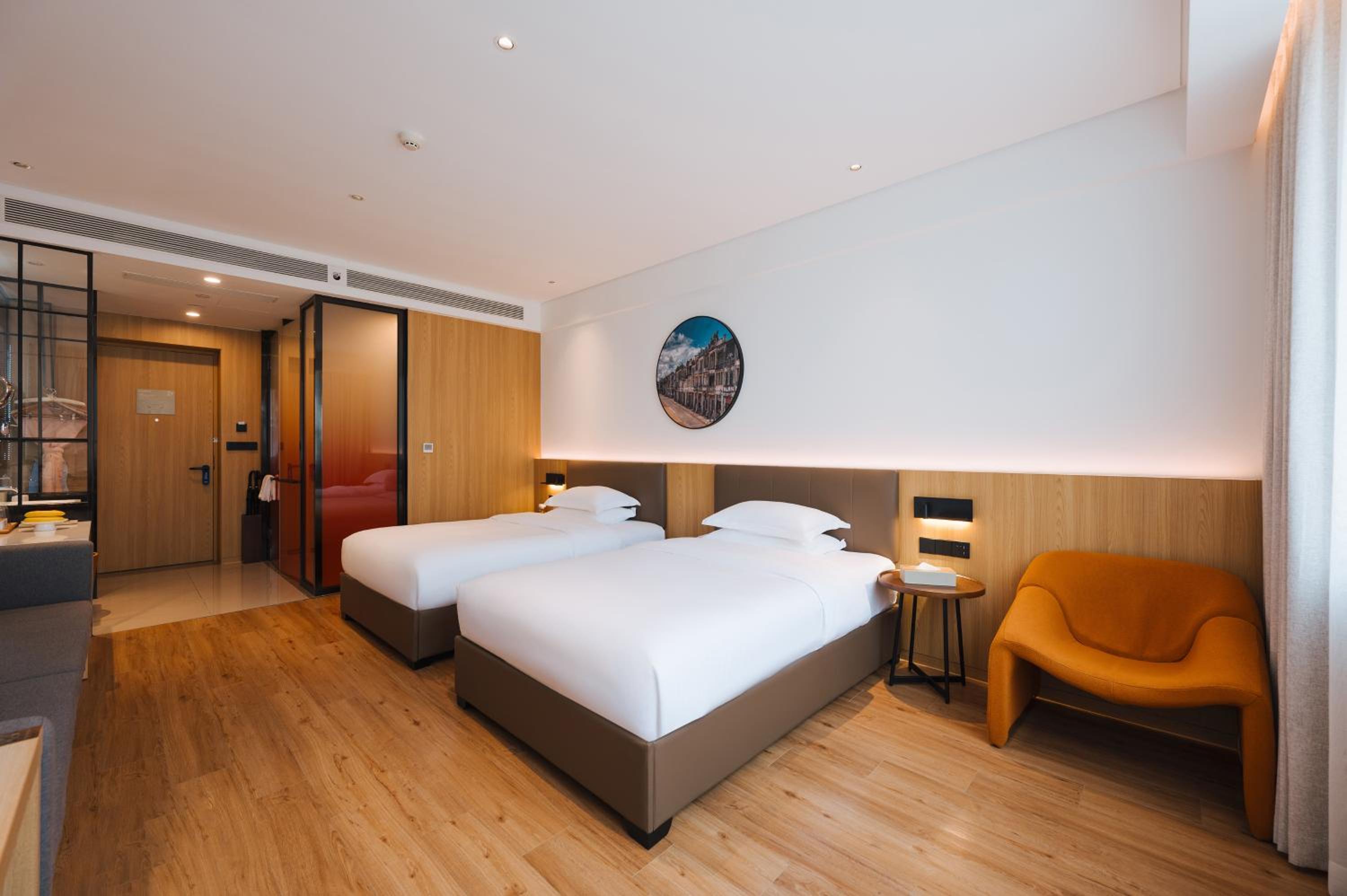 Standard Twin Room photo 3