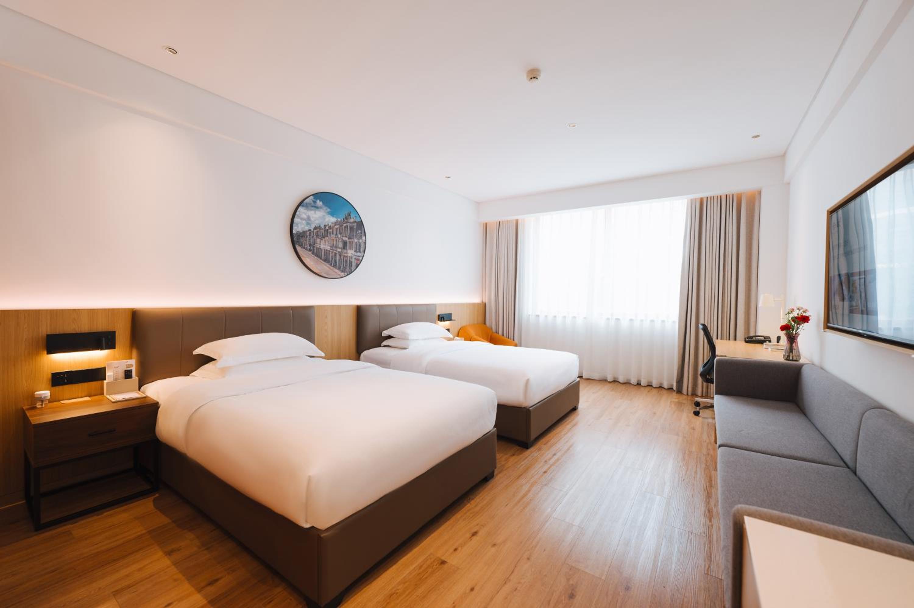 Standard Twin Room