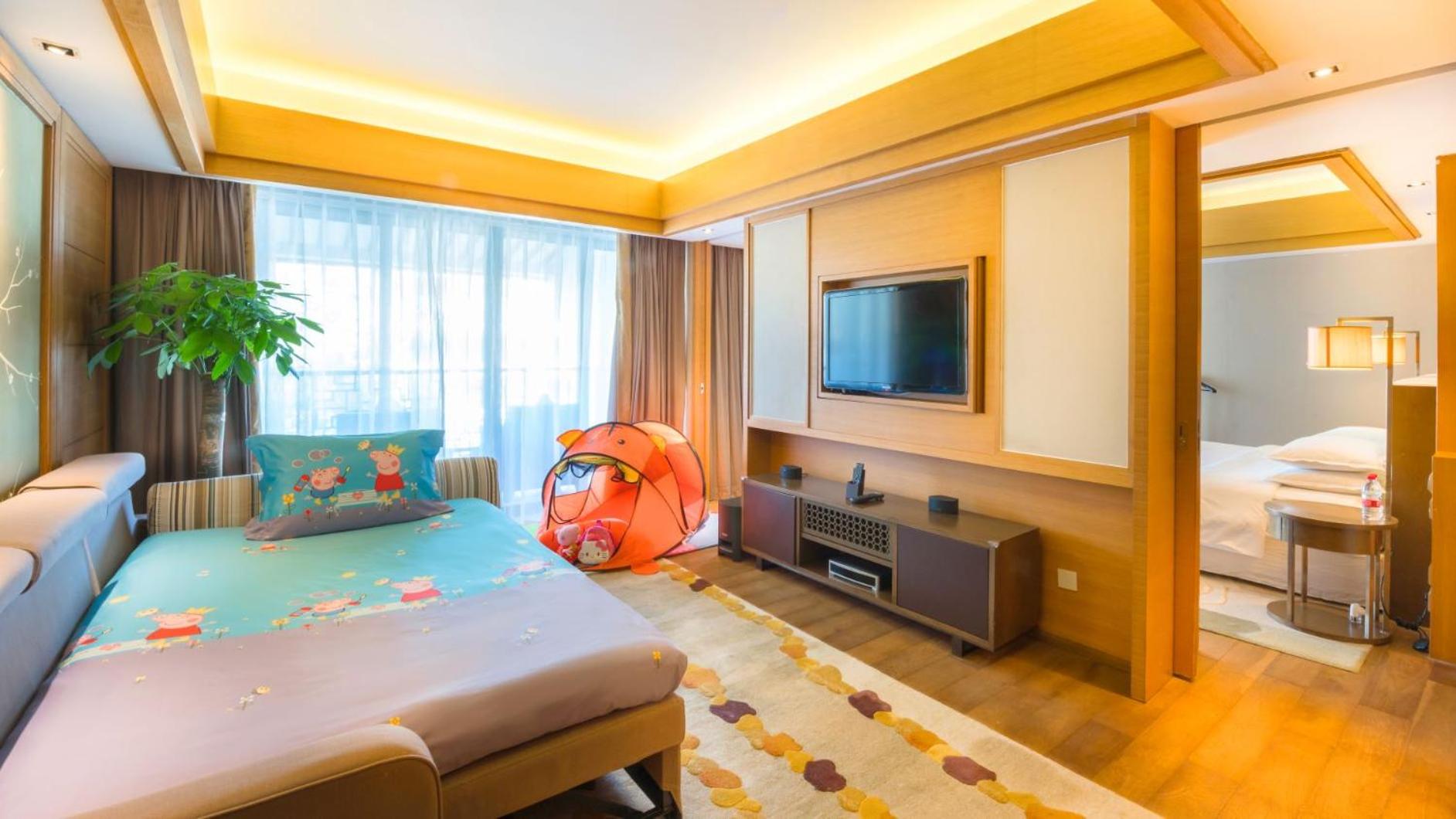Family Suite, Concierge lounge access, Suite - Photo 2