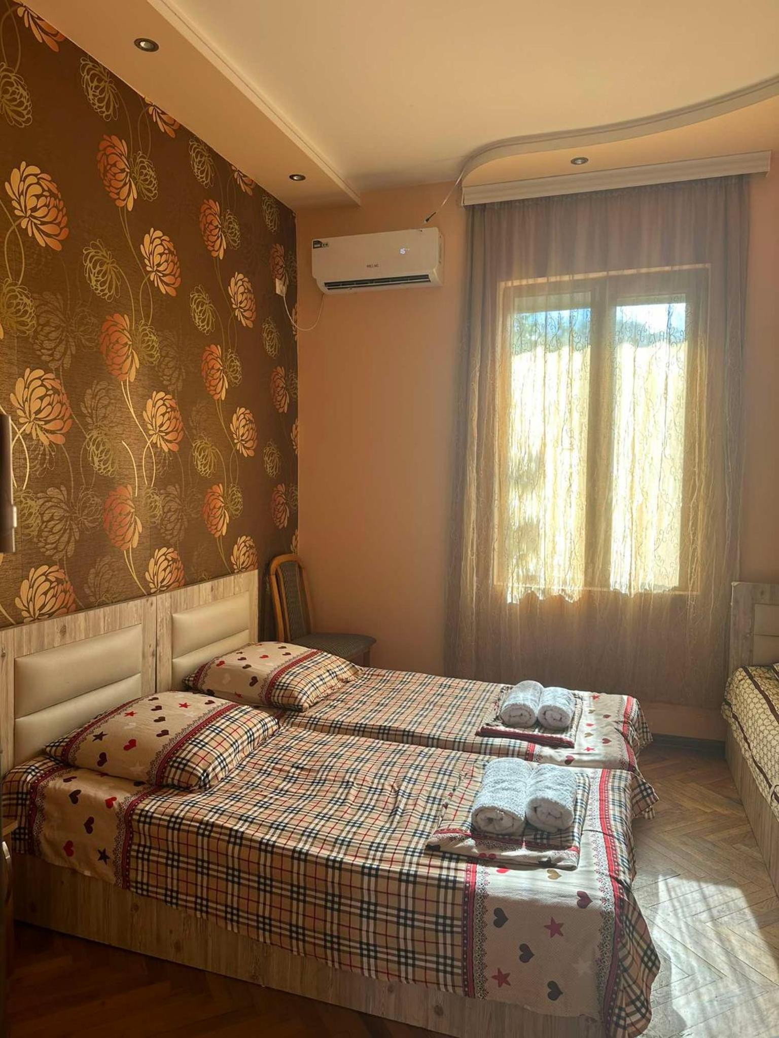 Comfort Triple Room
