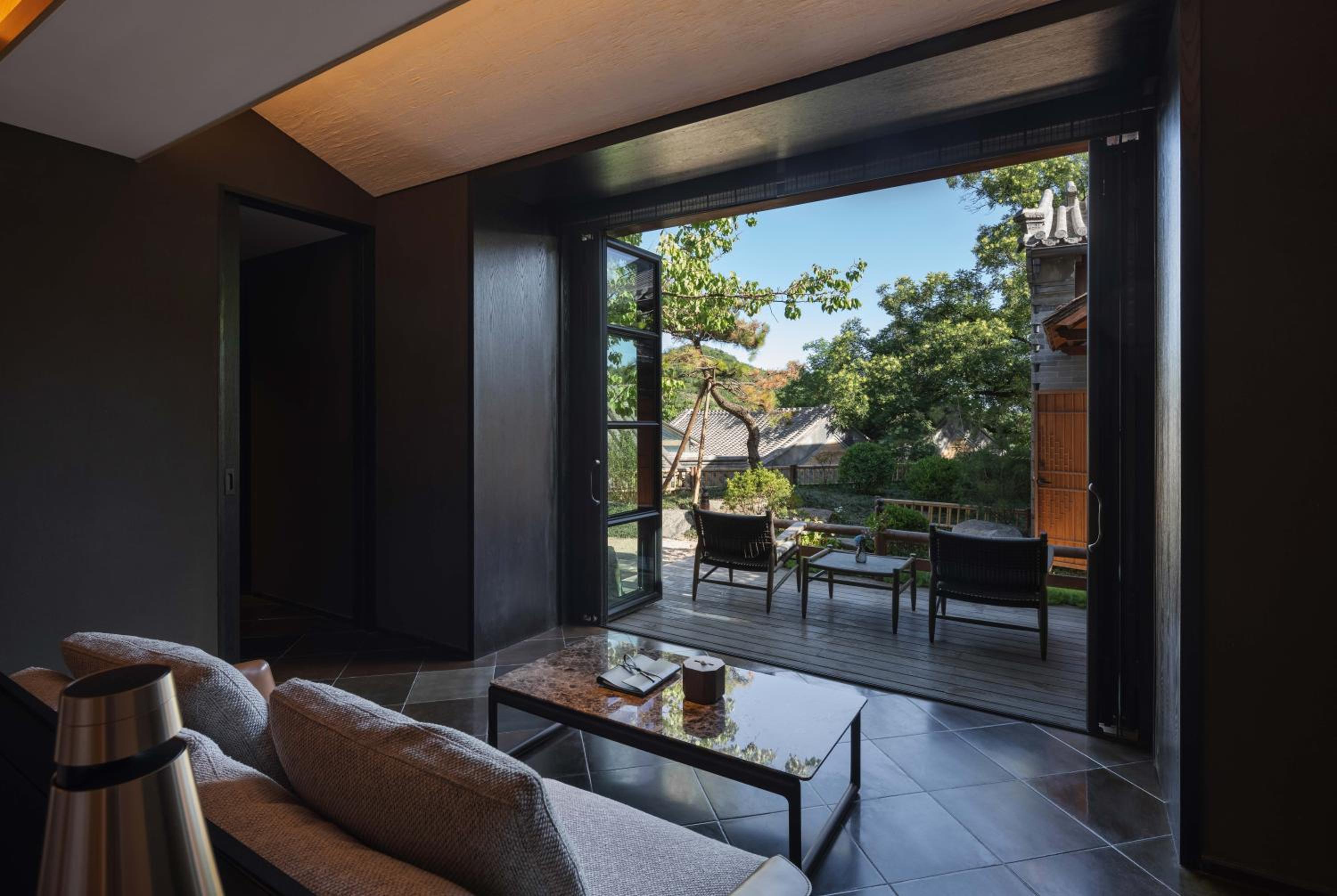Di Cui Courtyard View Grand Suite