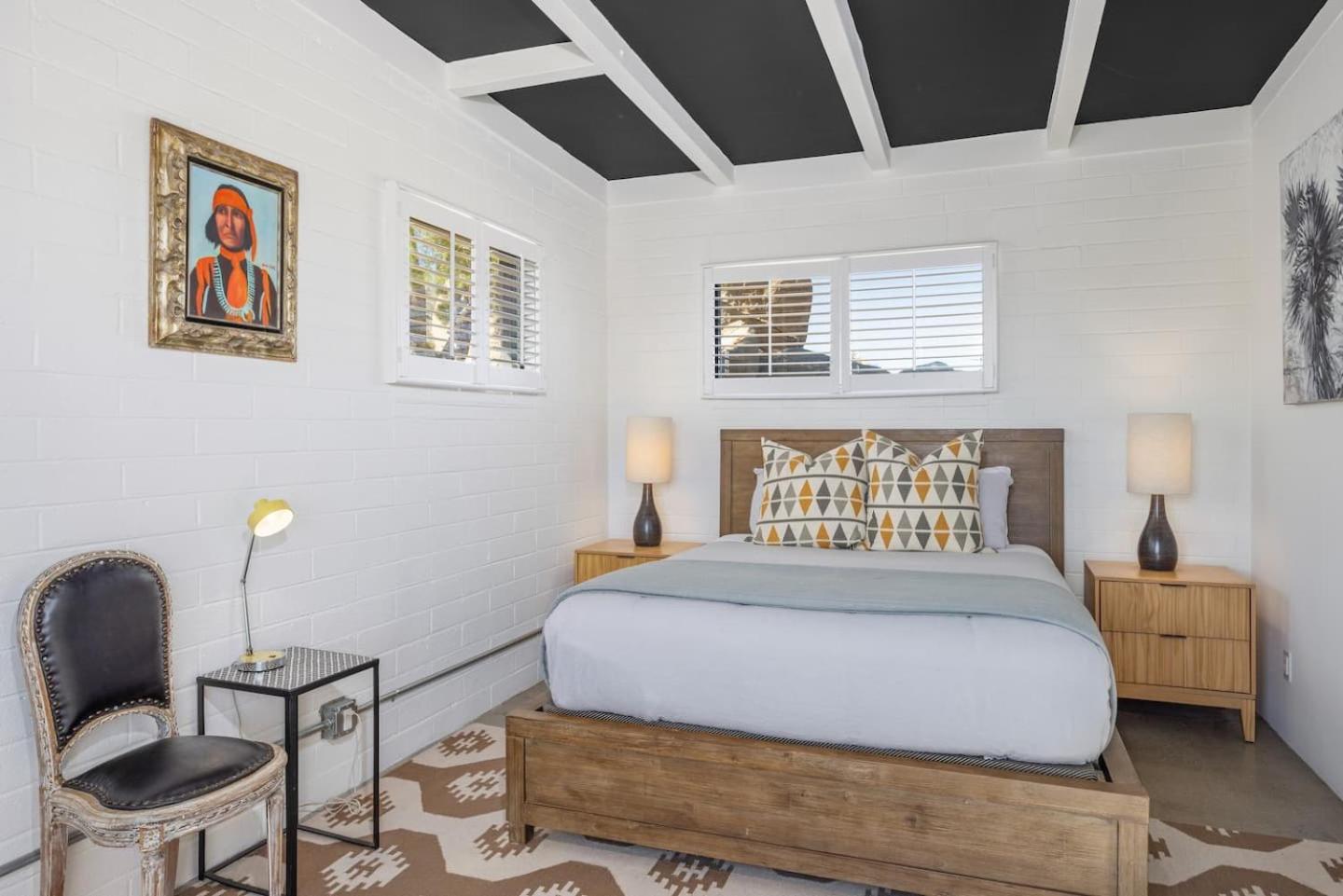 Two-Bedroom House photo 1
