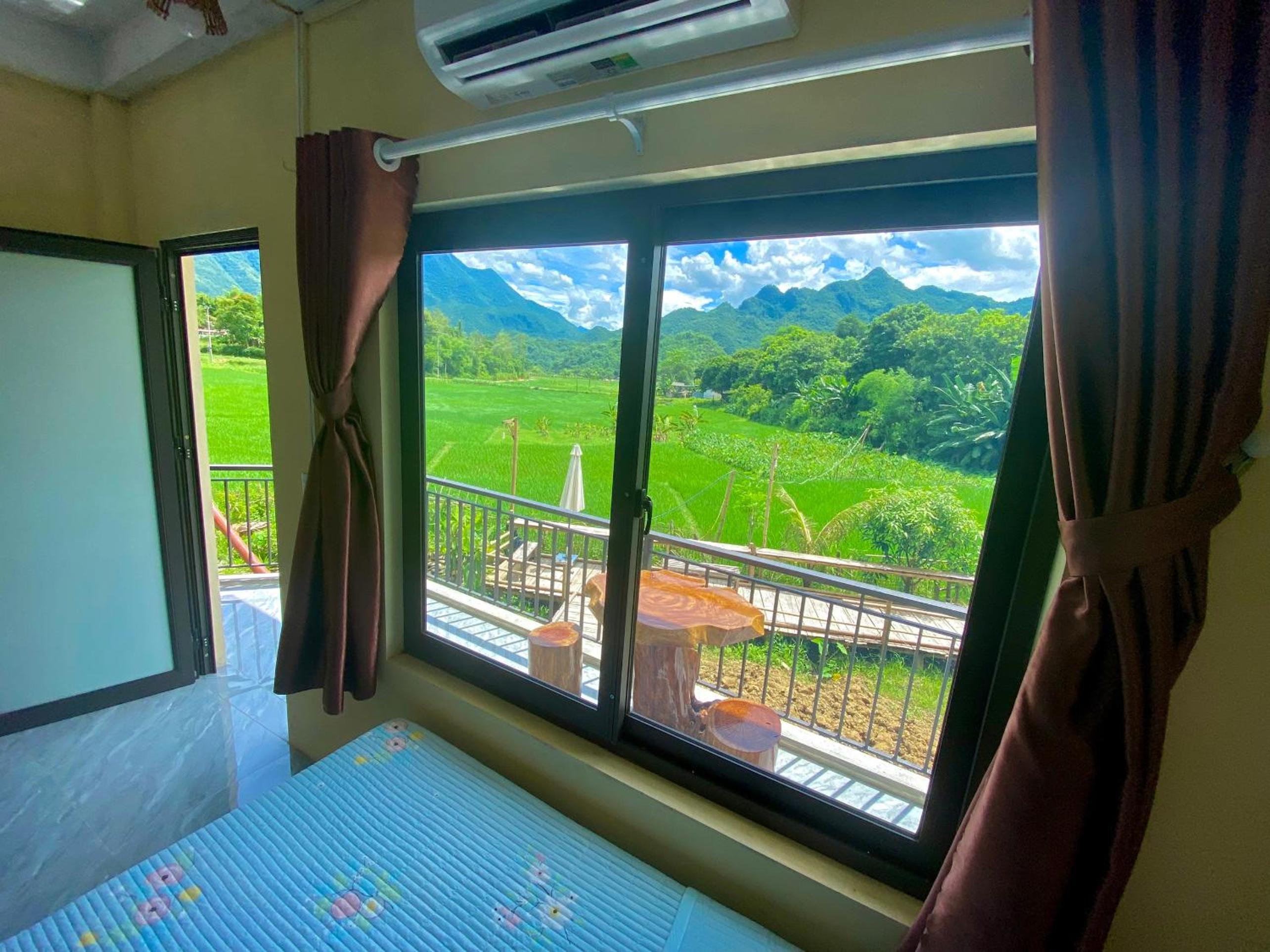 Triple Room with Mountain View photo 2