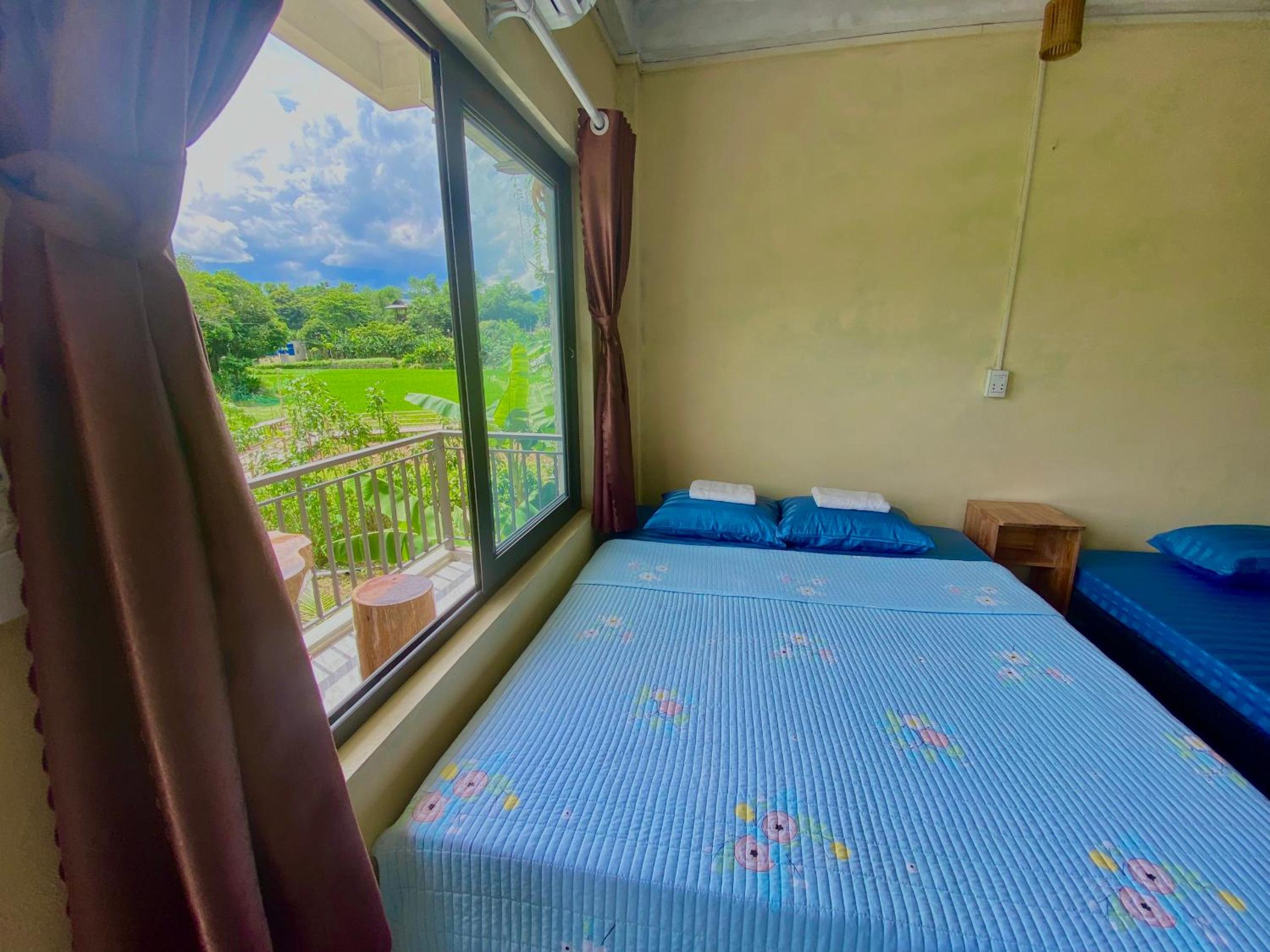 Triple Room with Mountain View