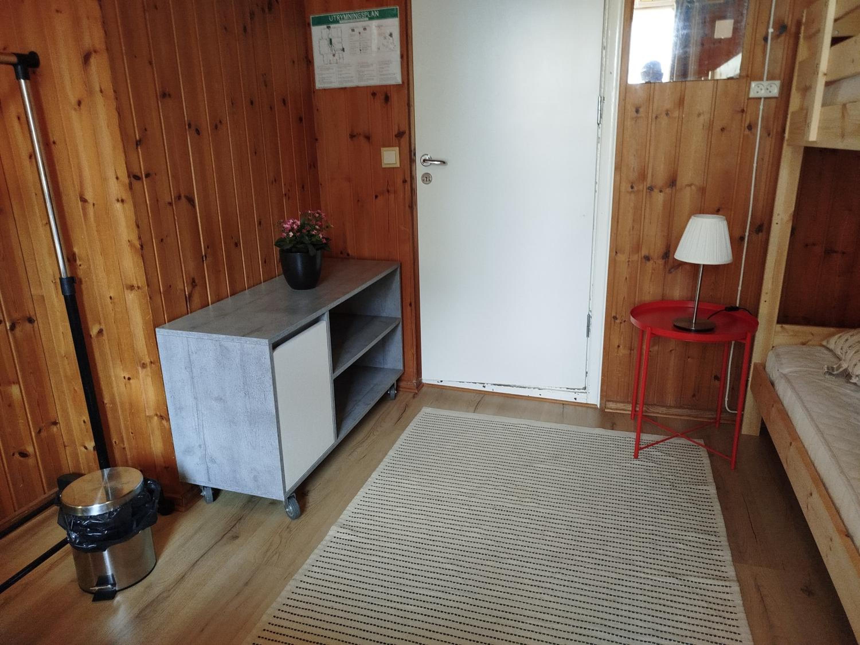 Quadruple Room - Photo 8