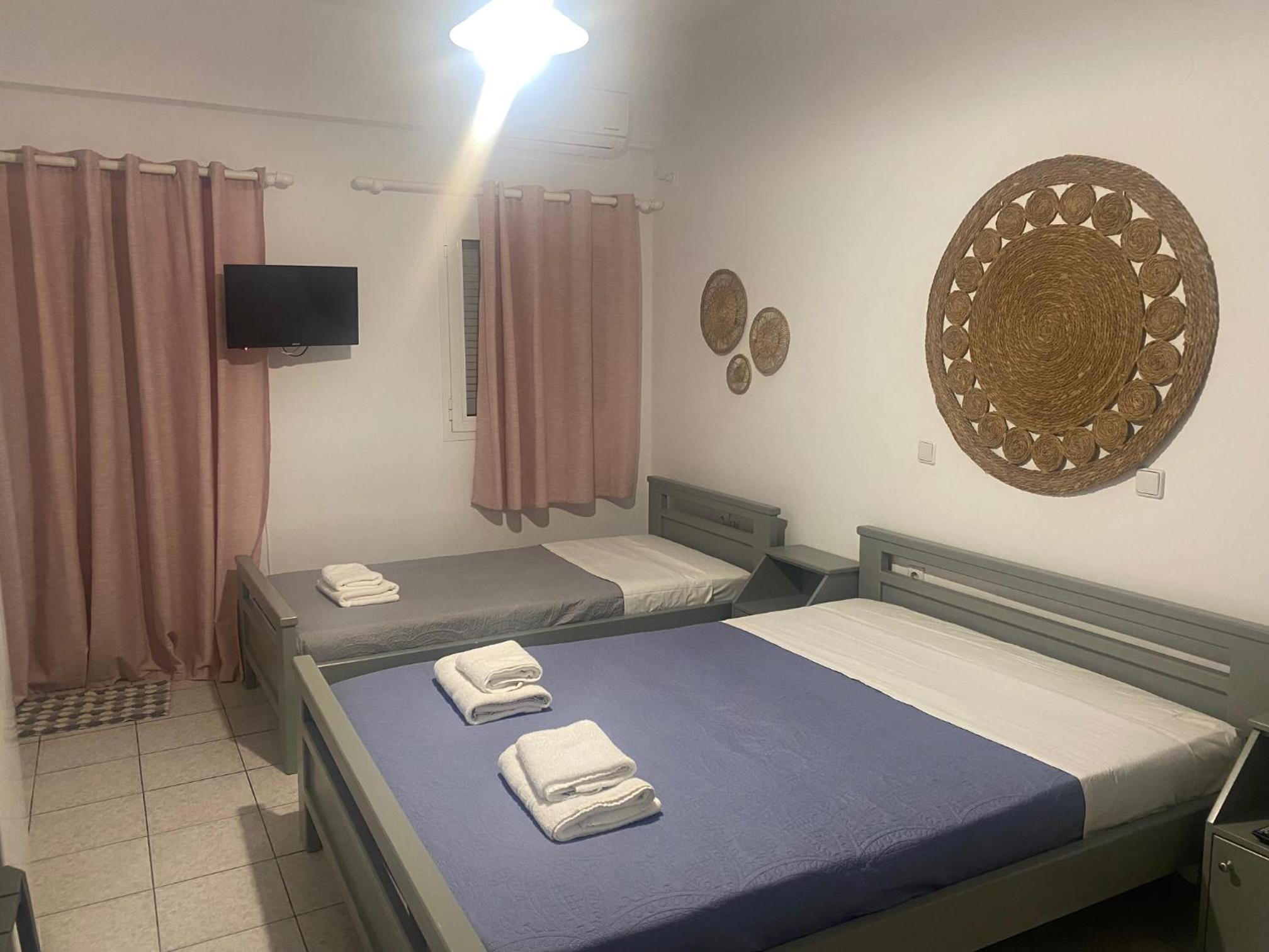 Triple Room with Balcony photo 1