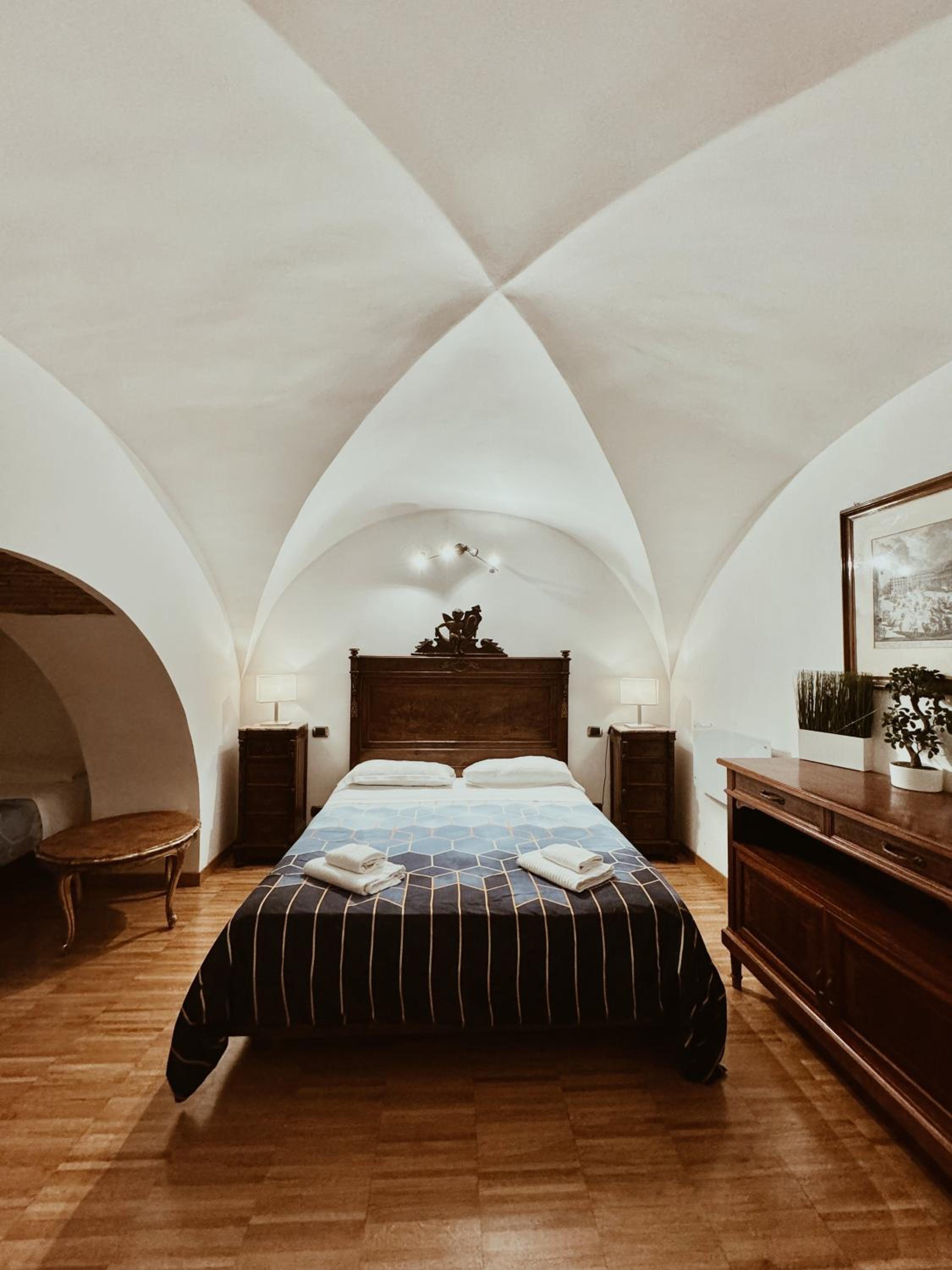 Large Double Room
