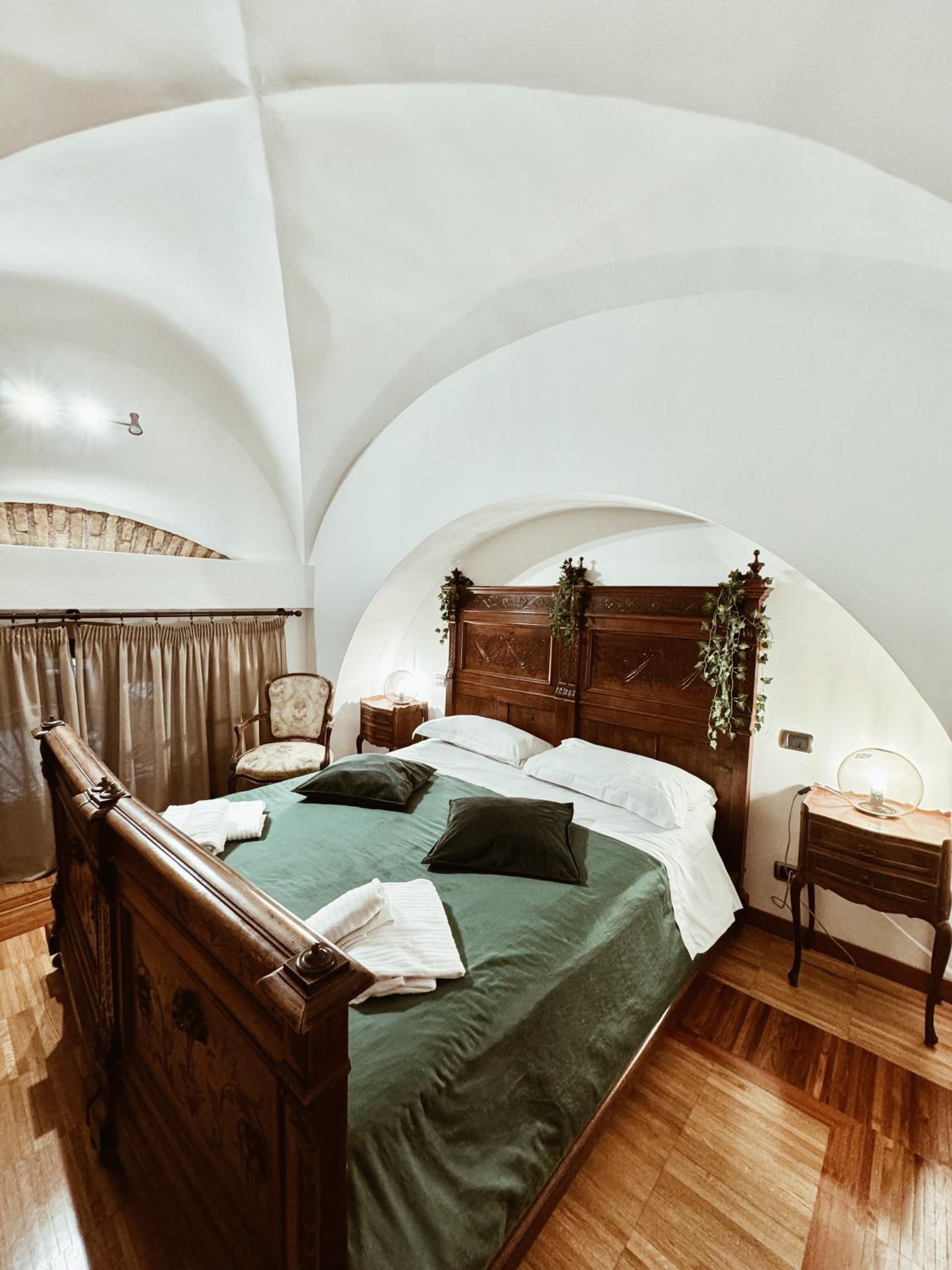 Large Double Room