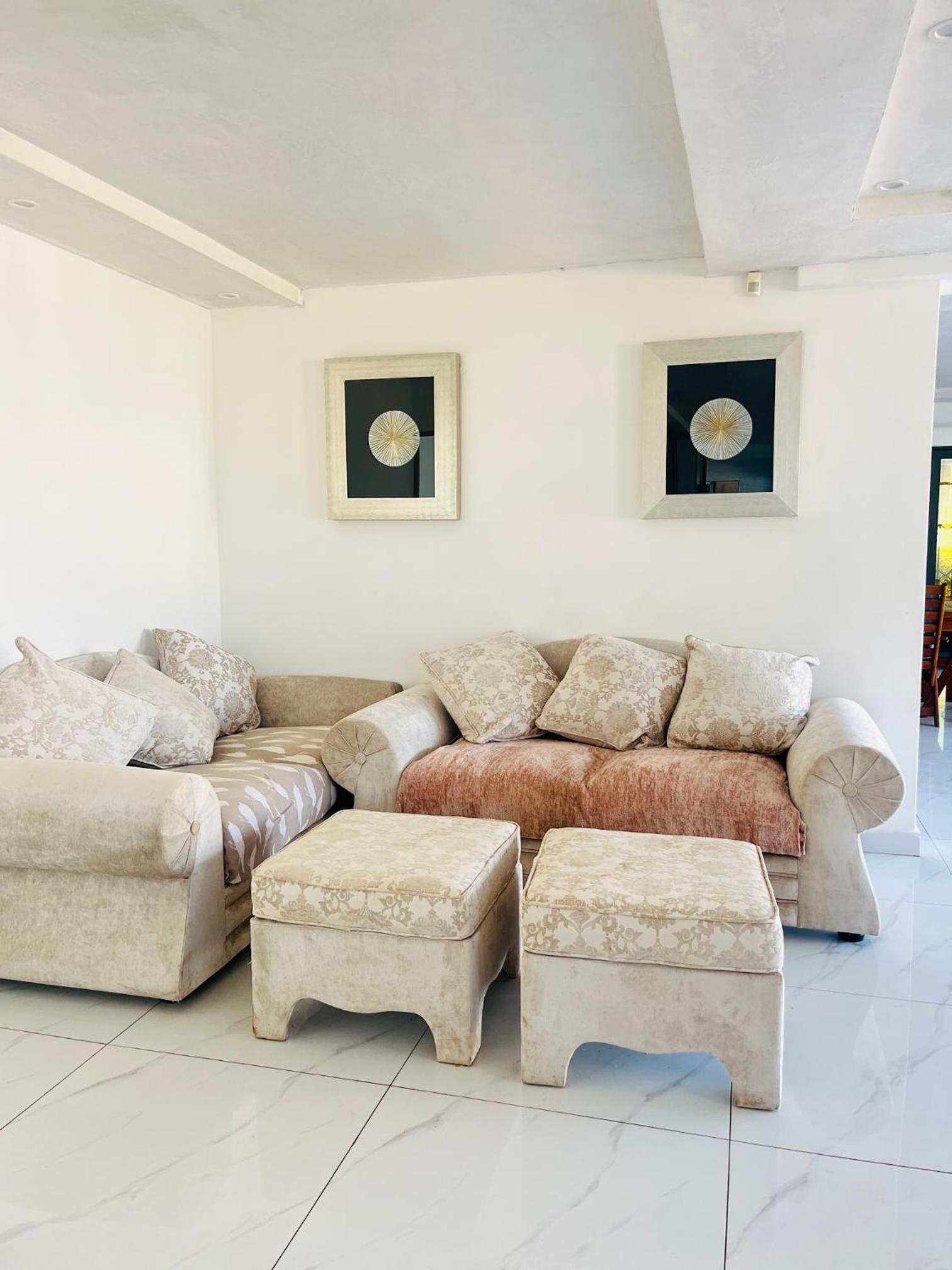 Family Room with Balcony photo 1