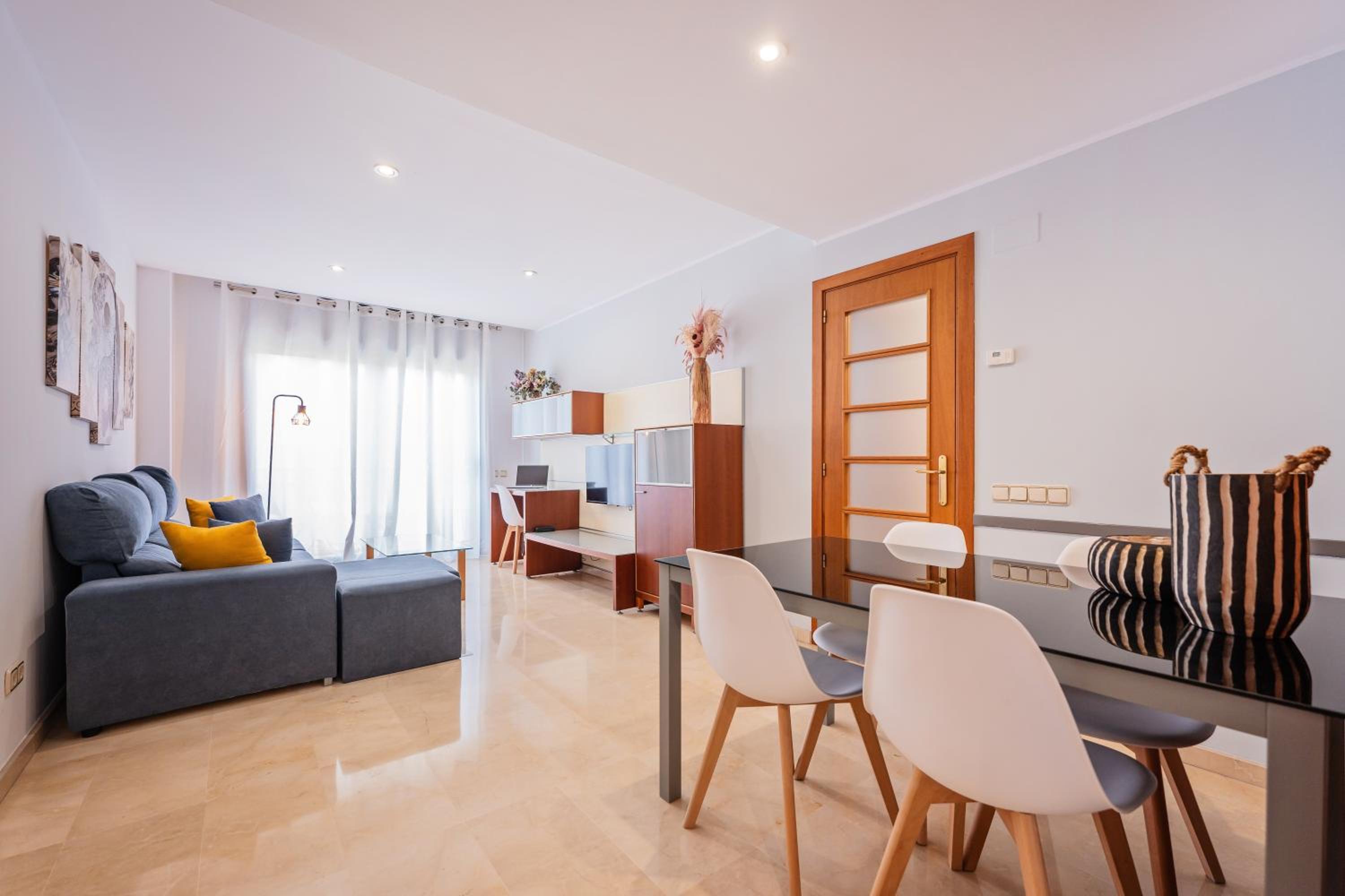 Two-Bedroom Apartment (4 Adults) photo 2