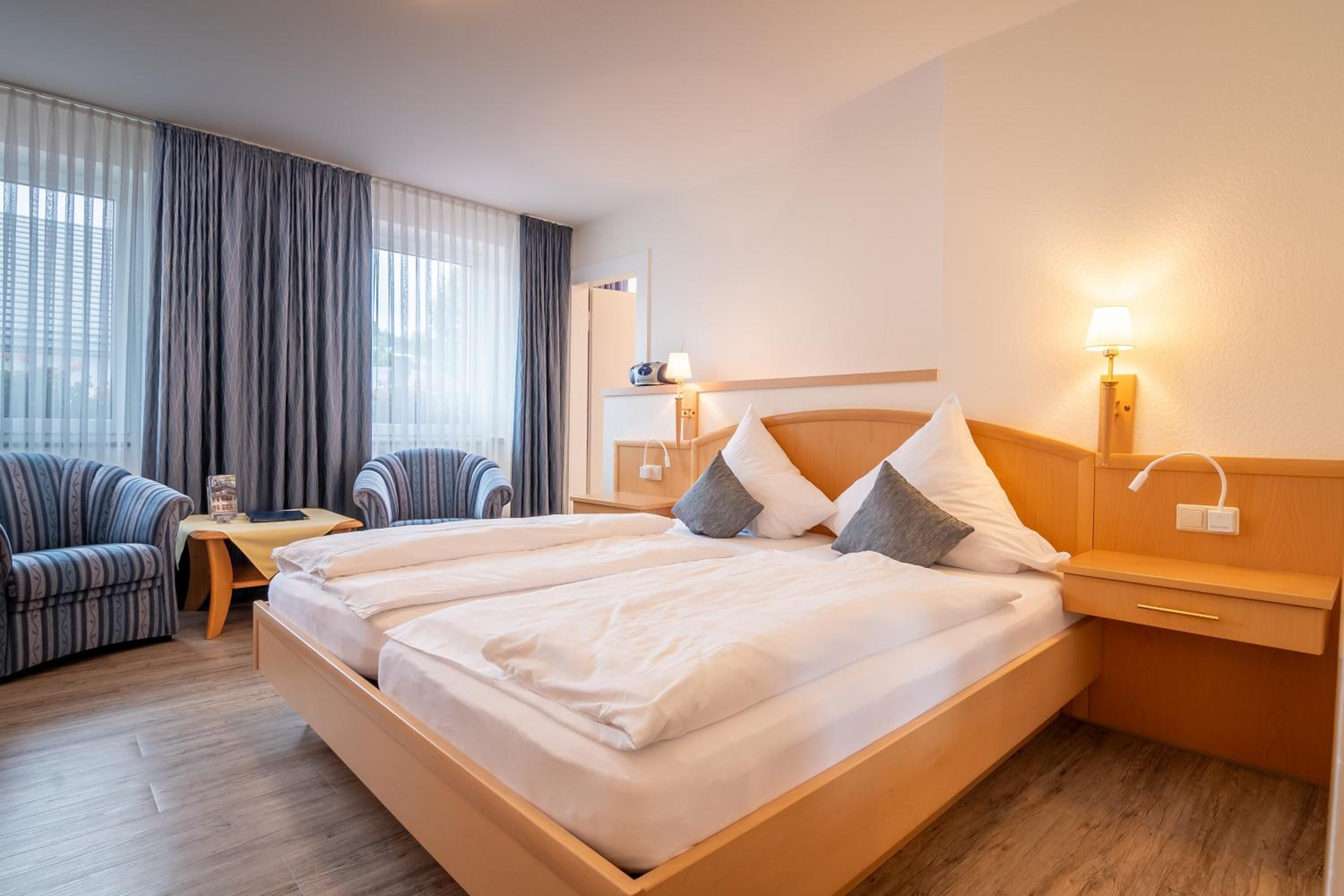 Superior One-Bedroom Apartment
