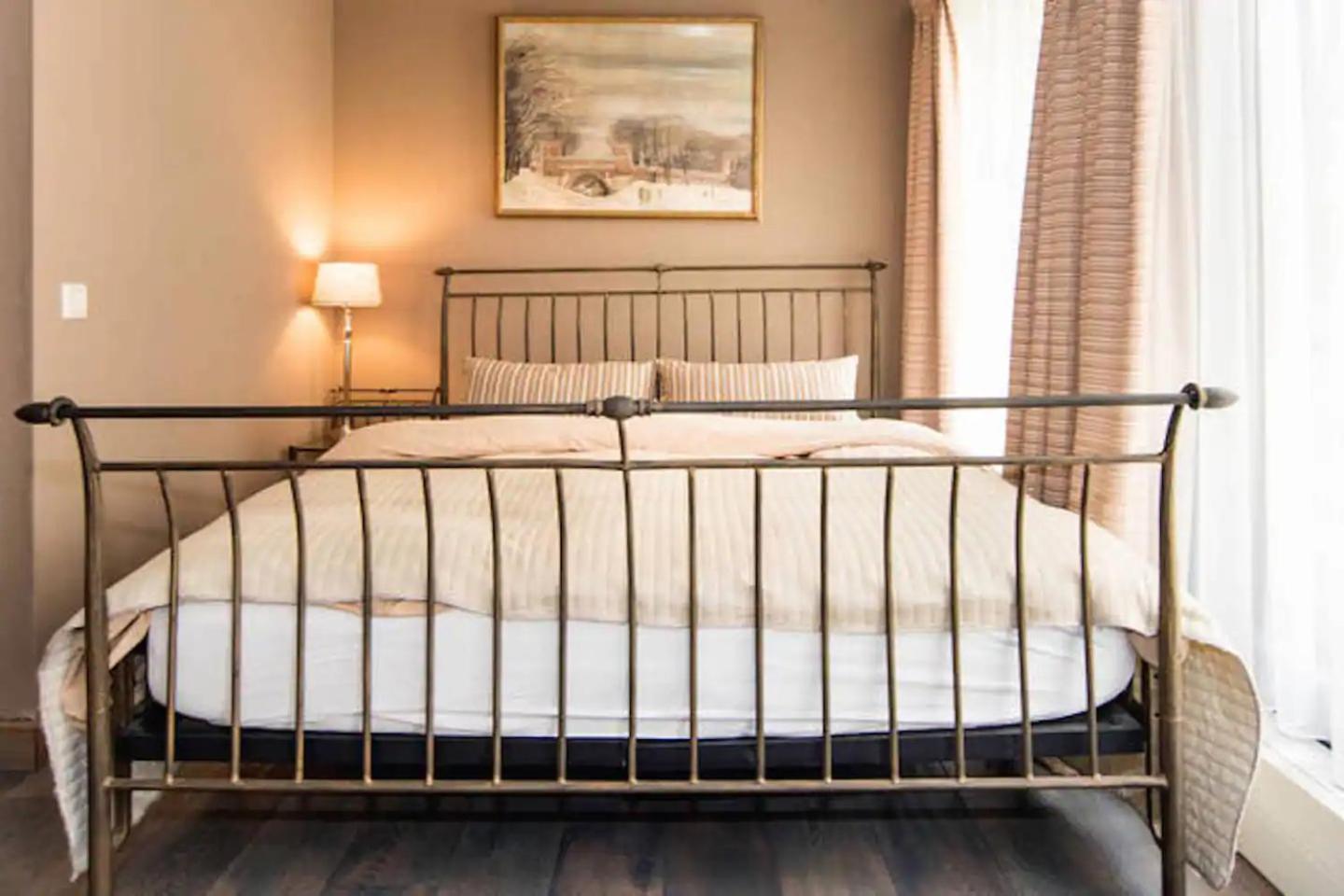 Large Double Ensuite Room photo 1