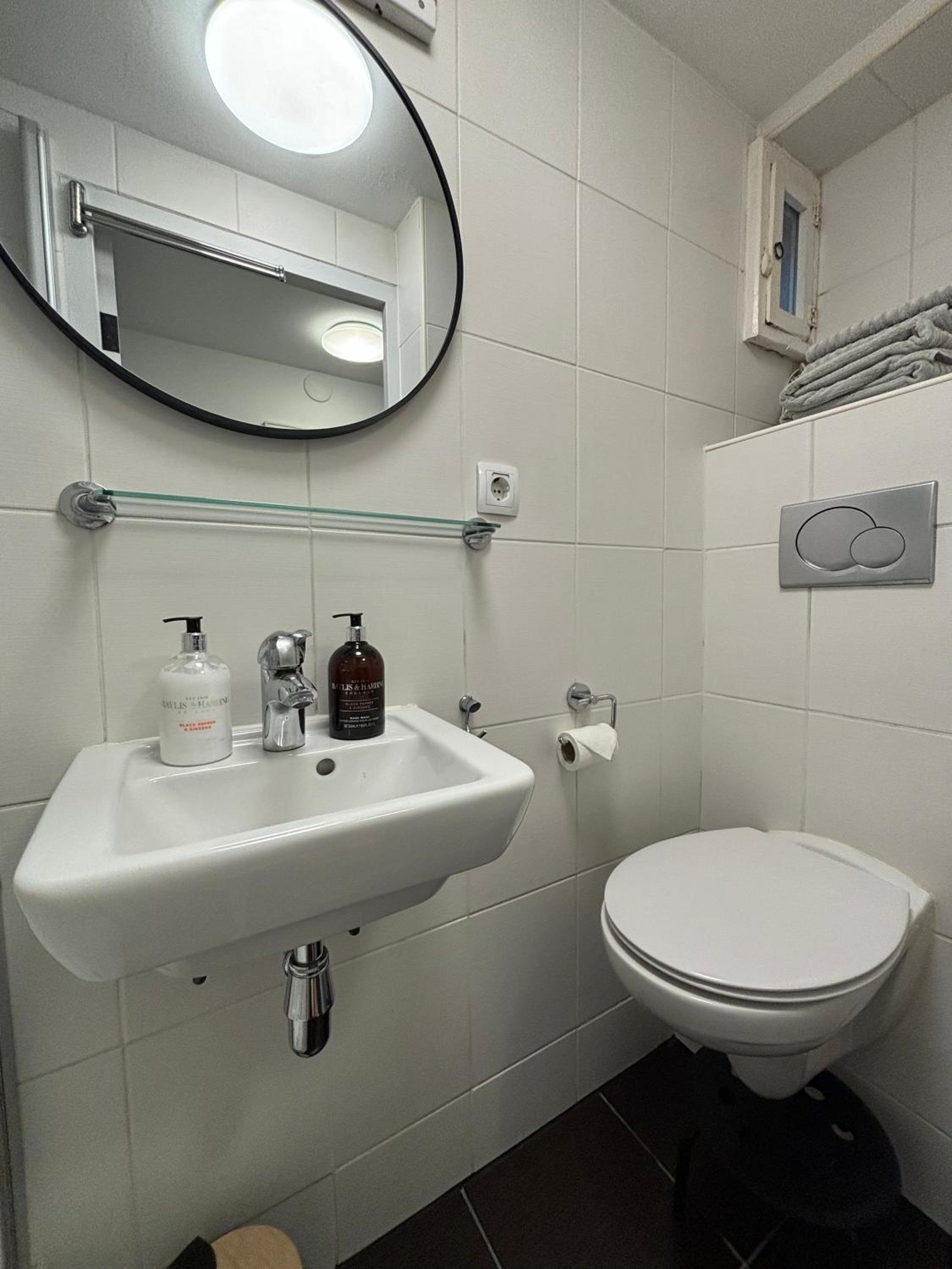 Large Double Ensuite Room photo 3