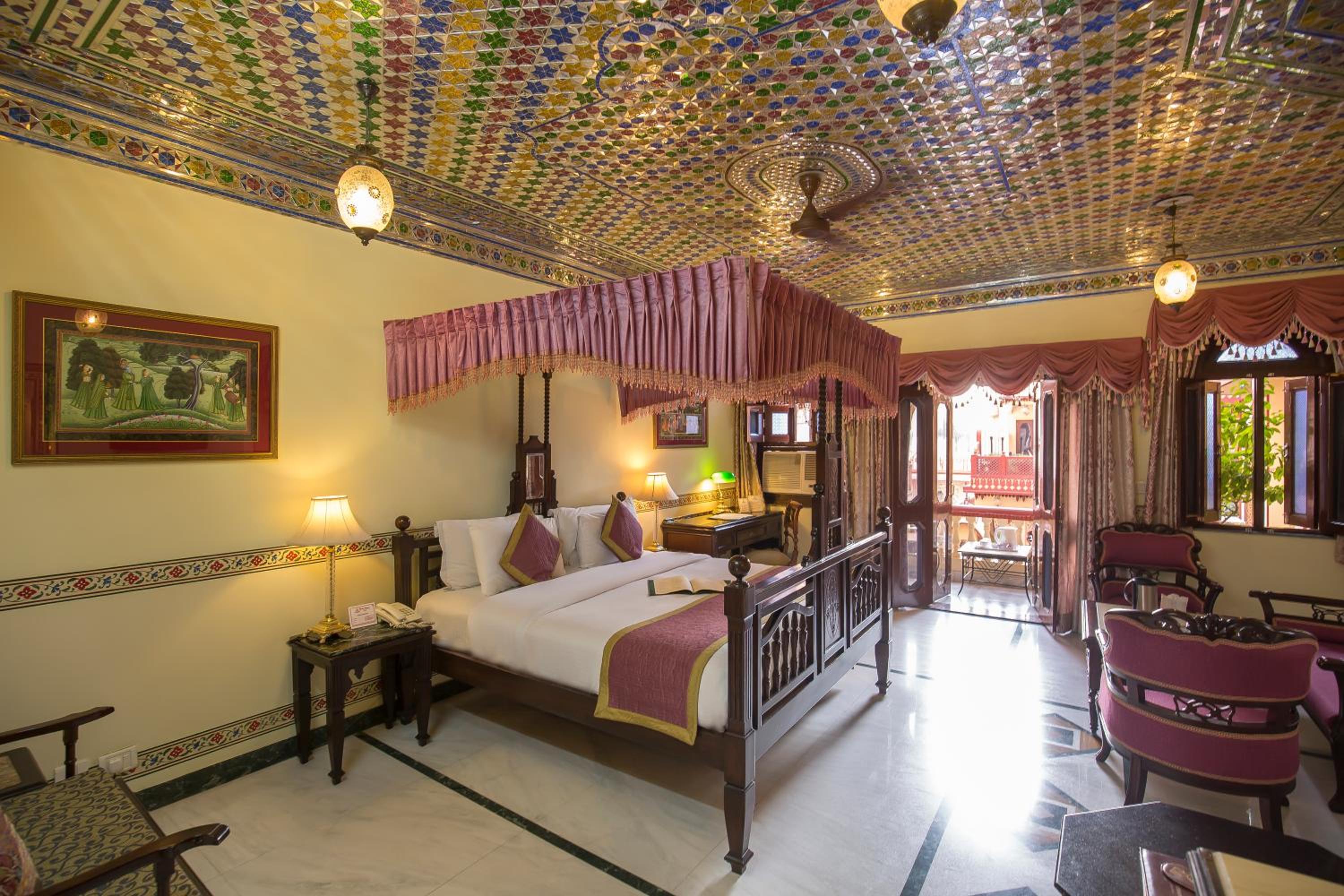 Royal Suite Family: Free pickup on arrival from train or bus station. Enjoy a daily Rajasthani dance & music show from 7–9 PM, swimming pool, and a dedicated travel desk to assist with local sightseeing tours, intercity travel arrangements & activities photo 1