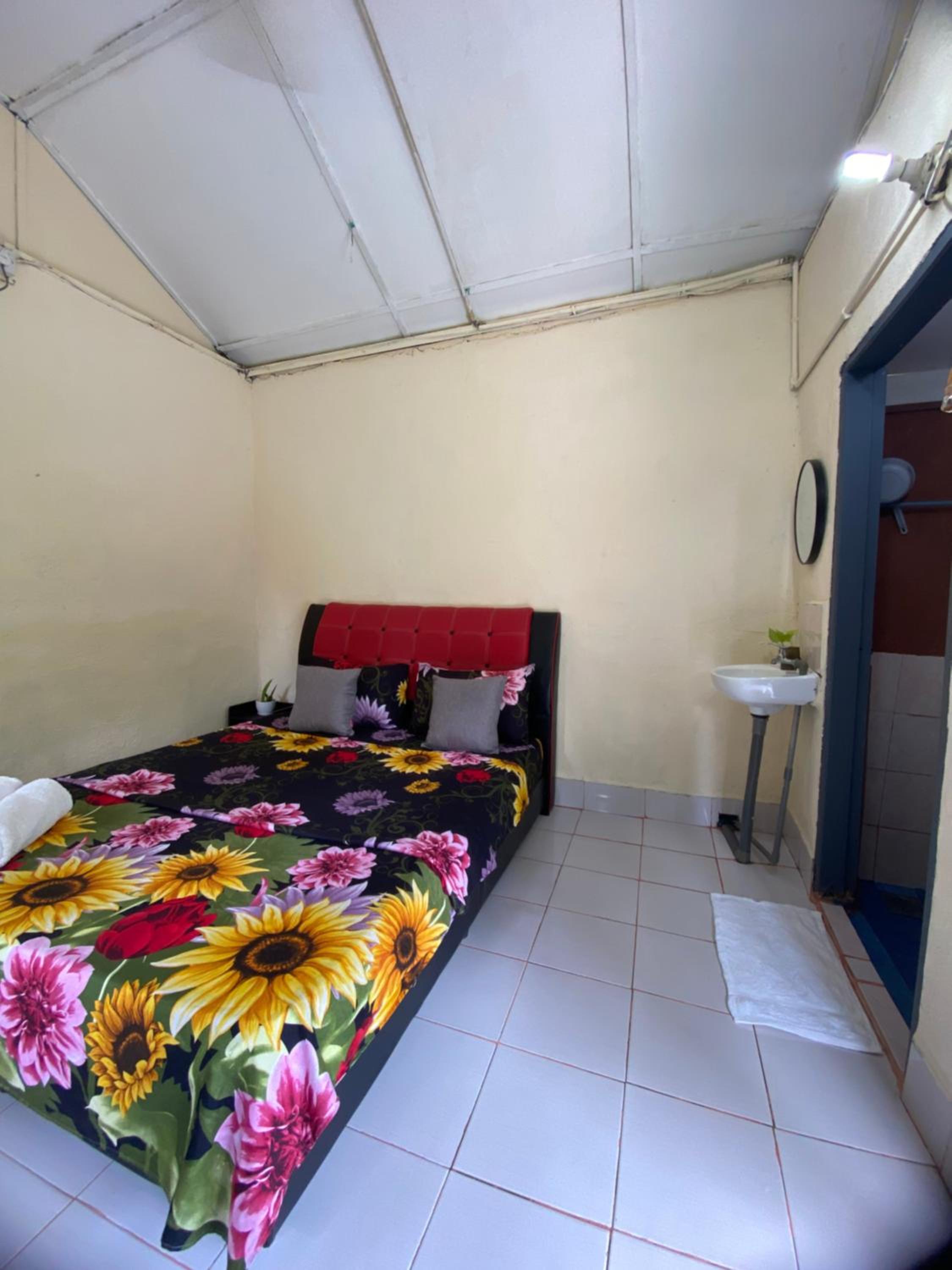 Standard Double Room photo 3