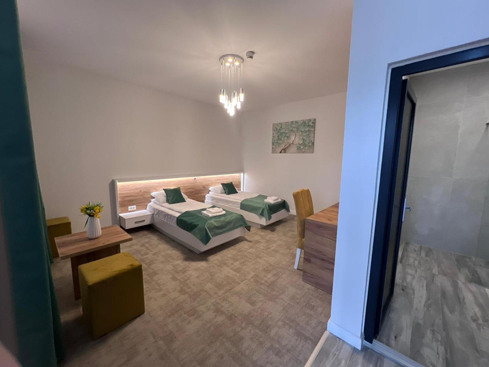 Double or Twin Room photo 2