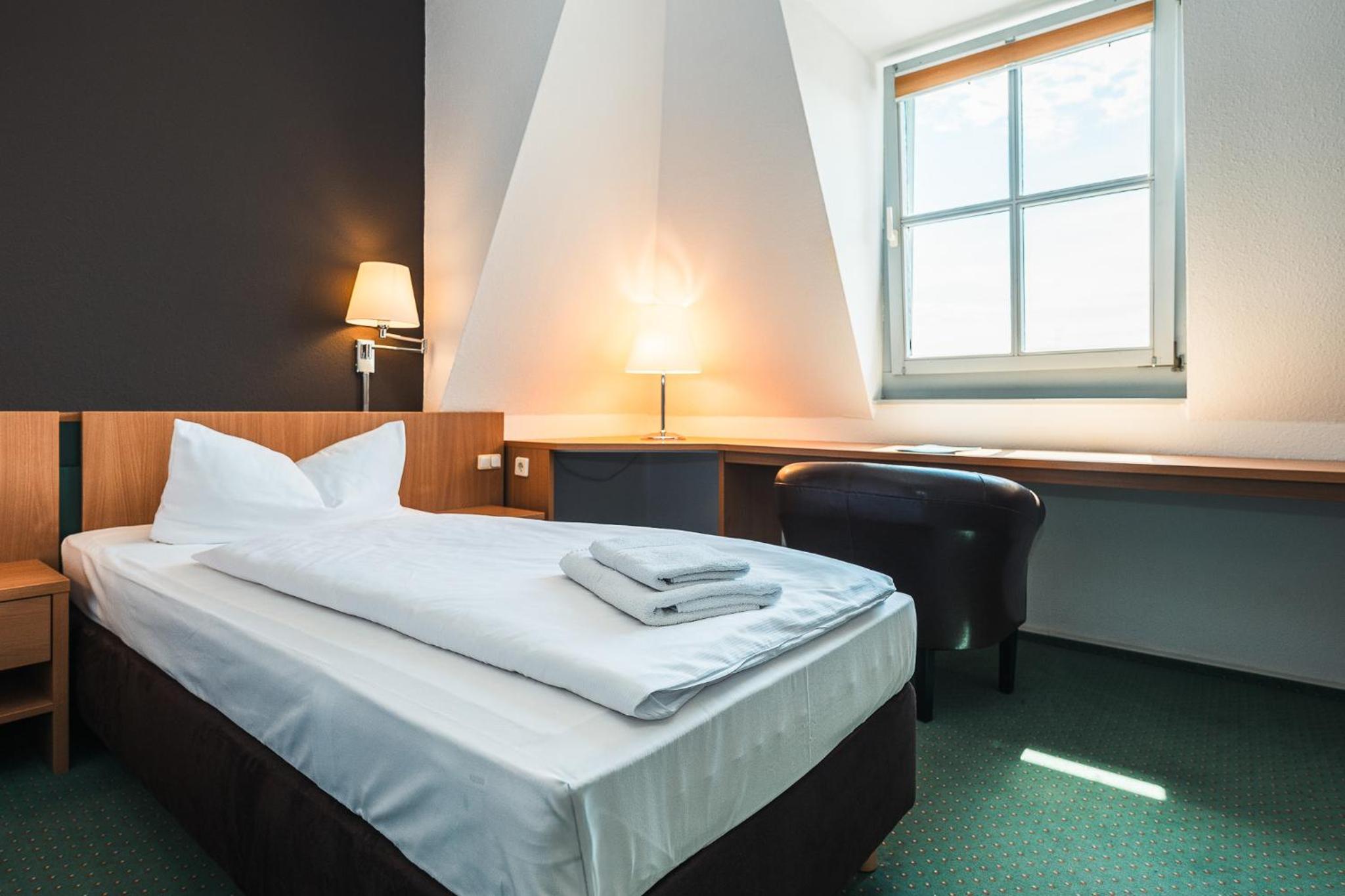 Comfort Single Room