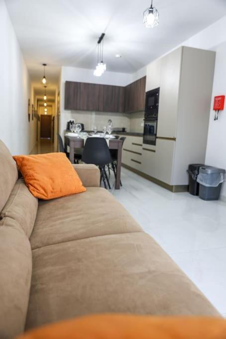 Two-Bedroom Apartment With Terrace photo 1