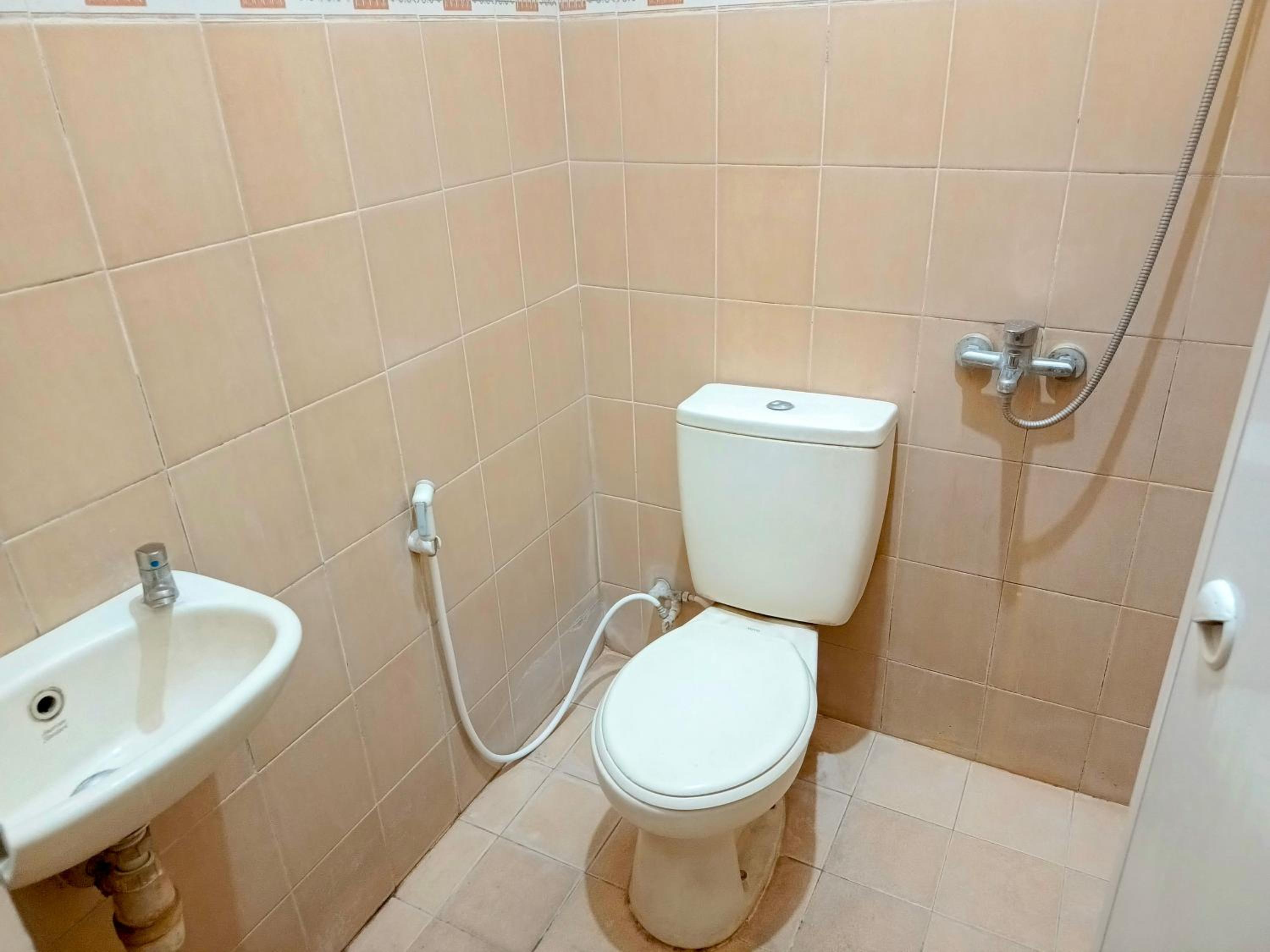 Standard Double Room with Fan photo 2
