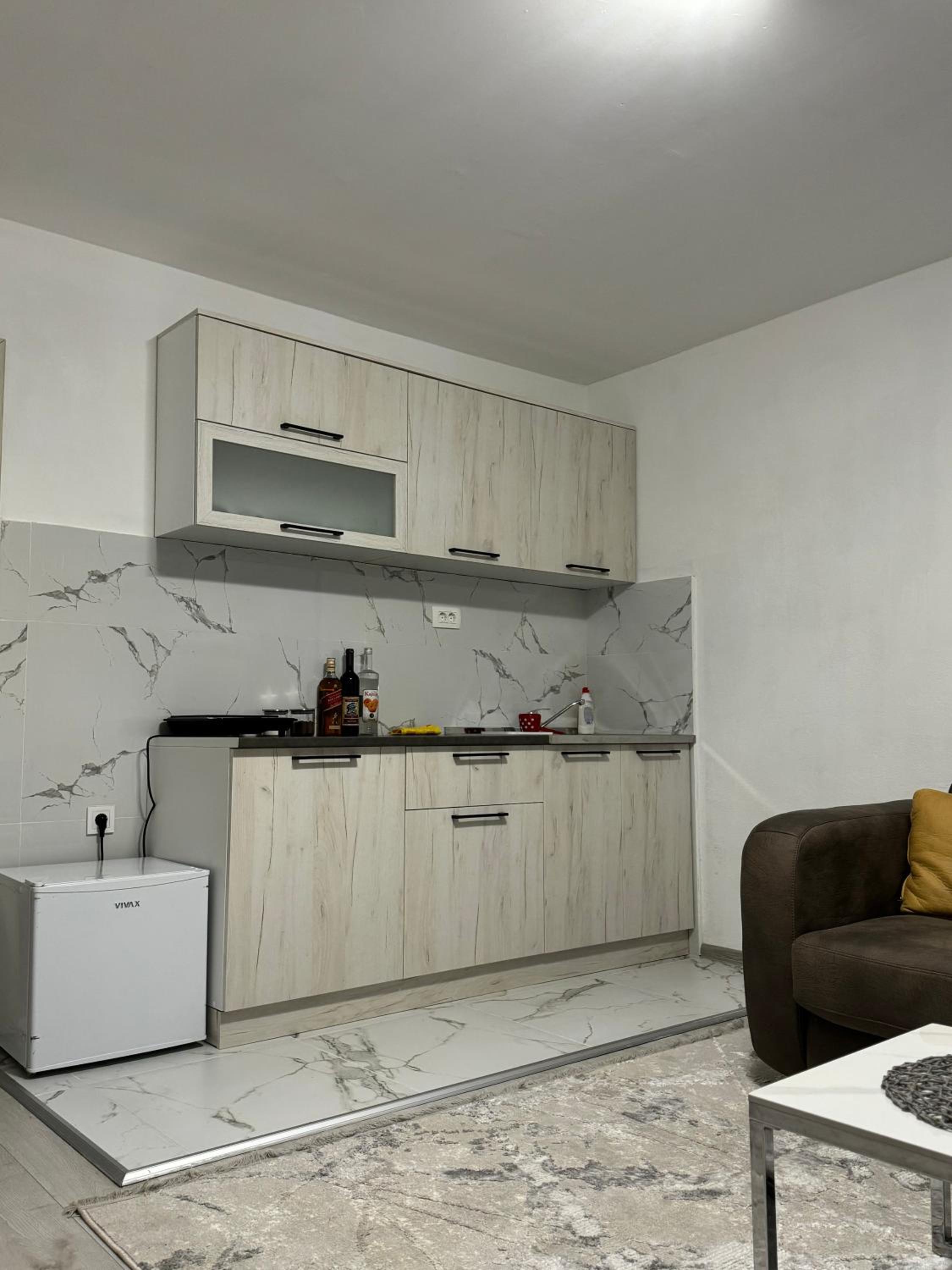 One-Bedroom Apartment photo 3