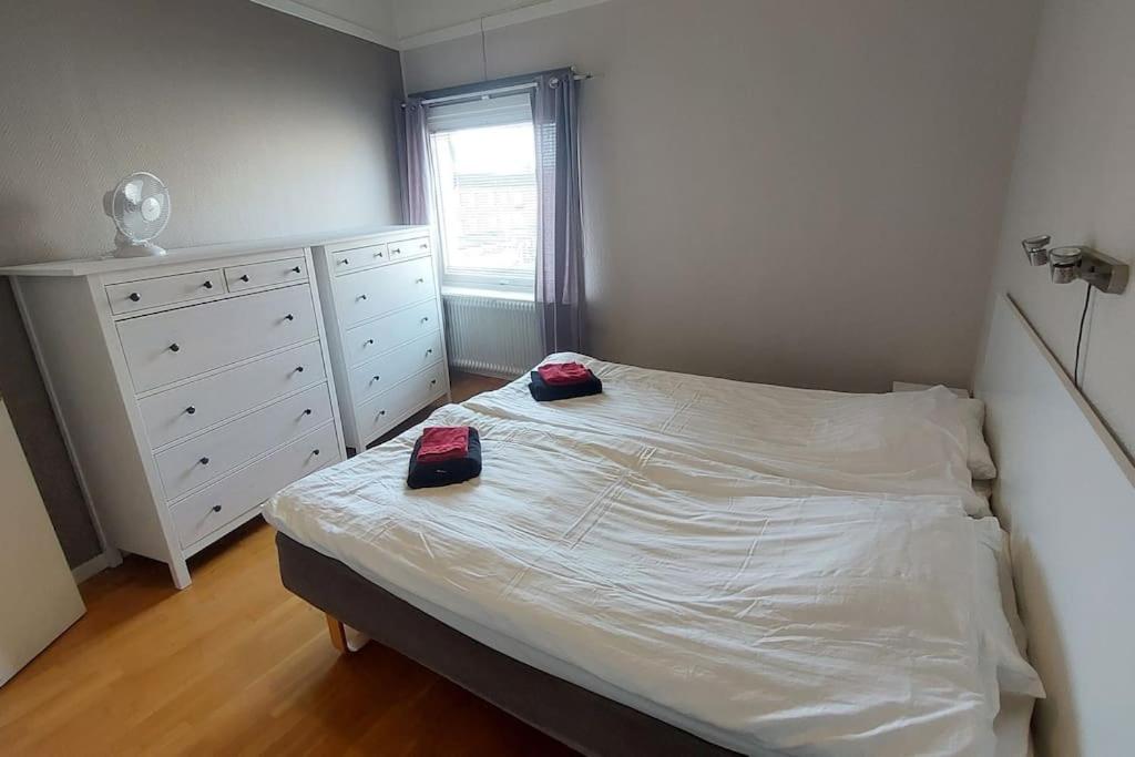 Two-Bedroom Apartment photo 2
