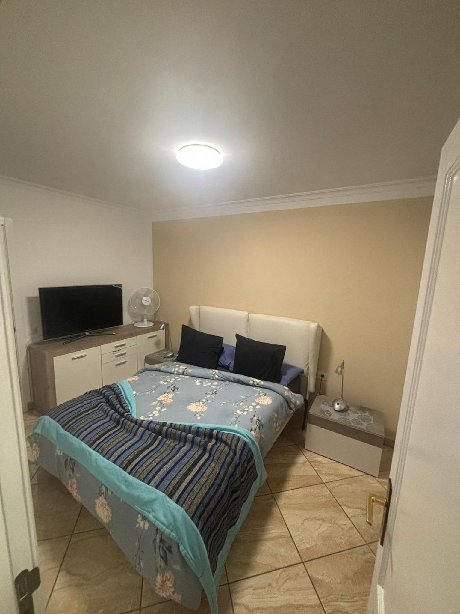 Casa de tres habitaciones