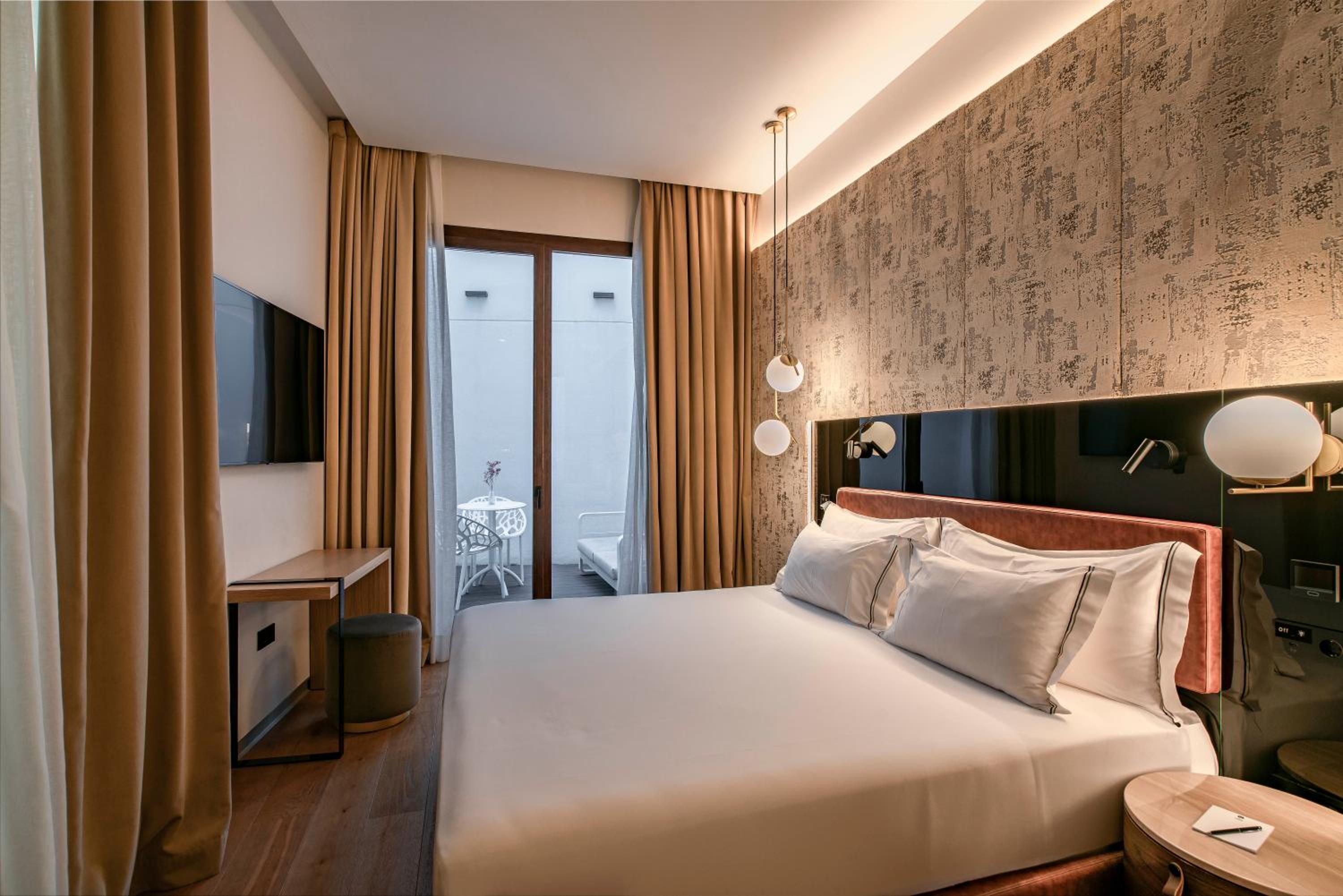 Superior Room - Photo 4