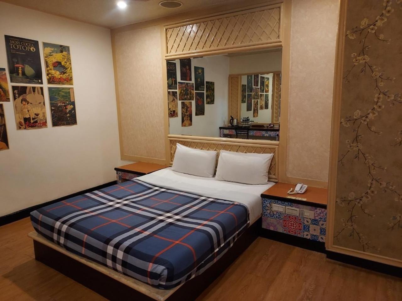 Standard Double Room (No Window)
