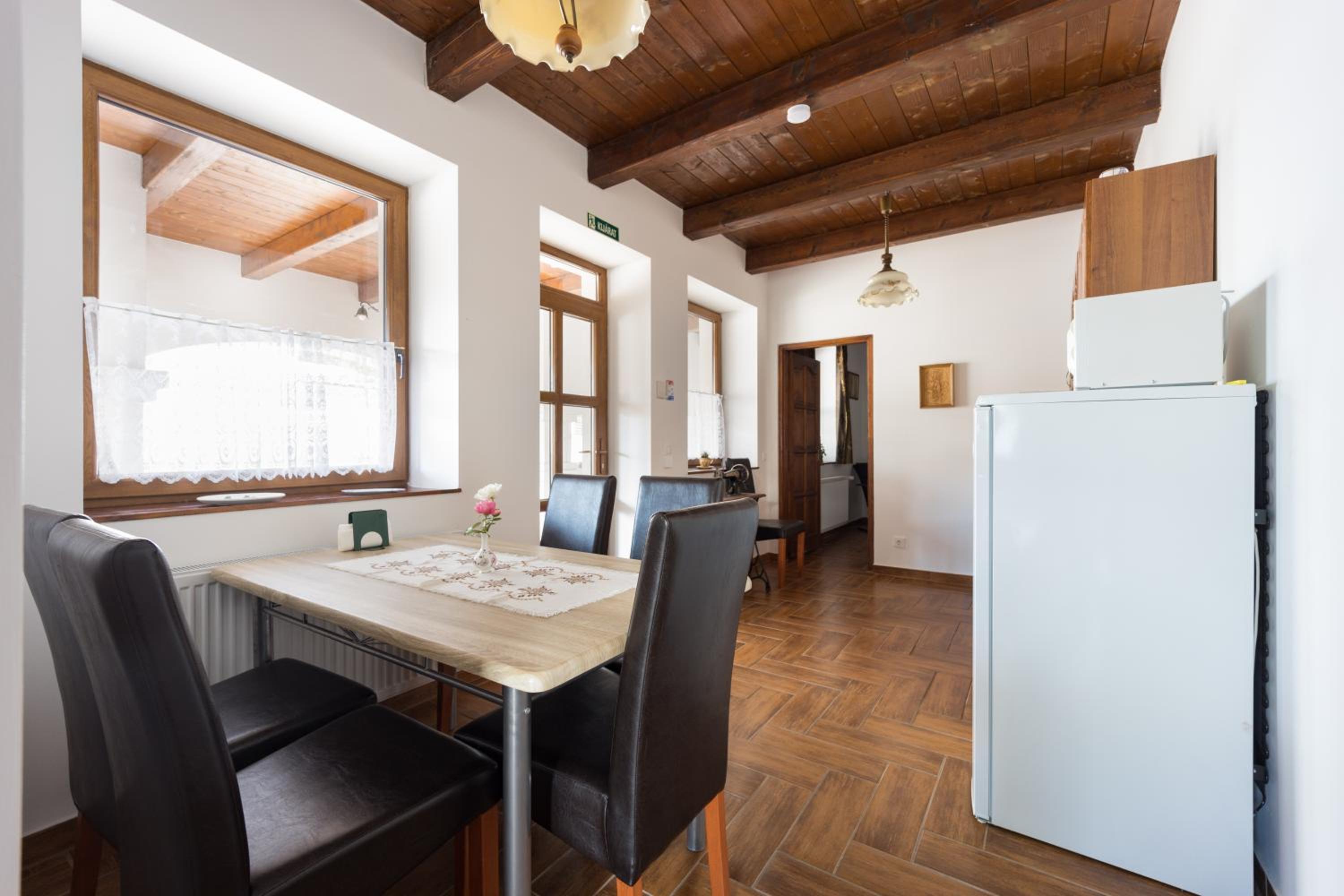Two-Room Apartment - Photo 4