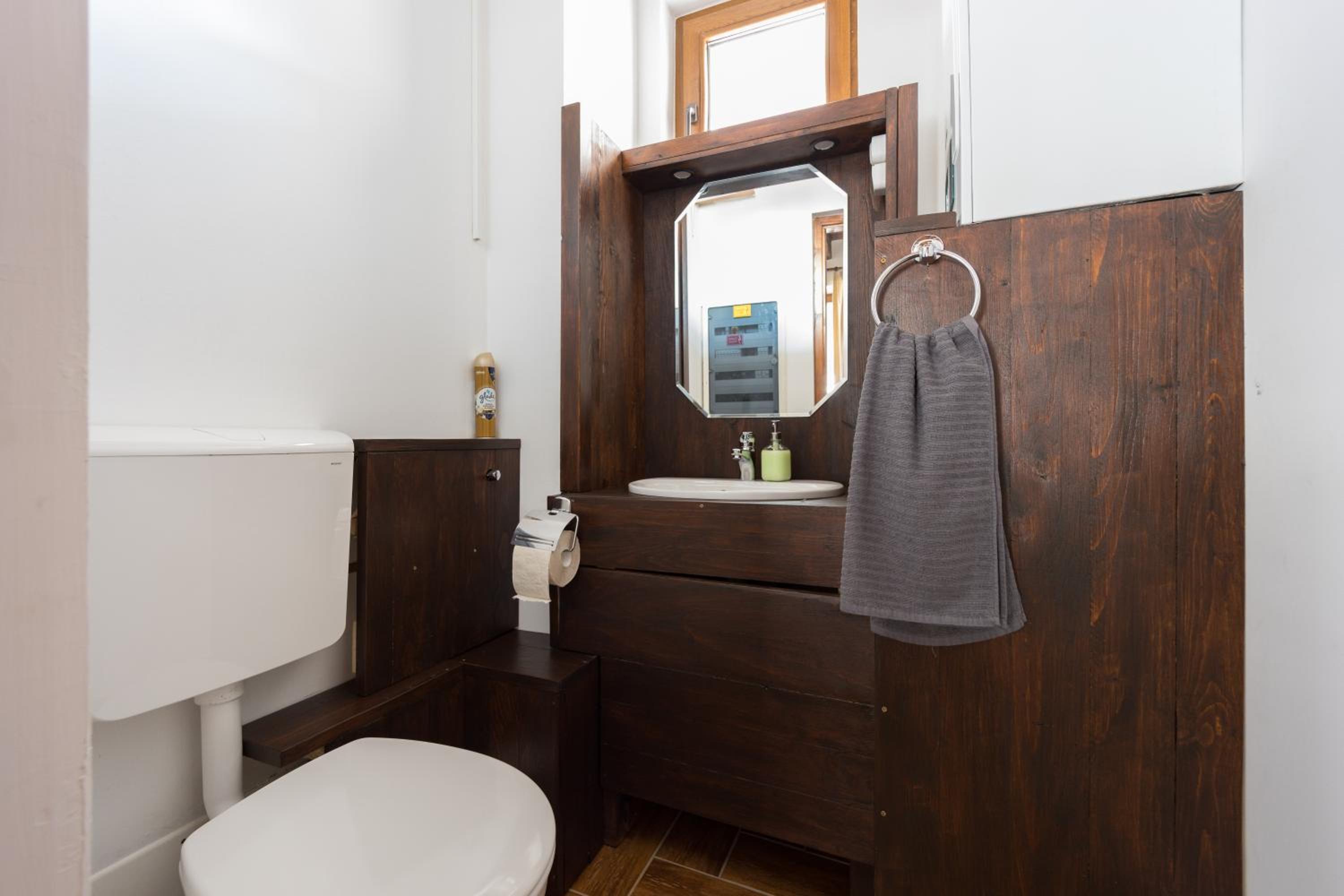 Studio with Spa Bath - Photo 4