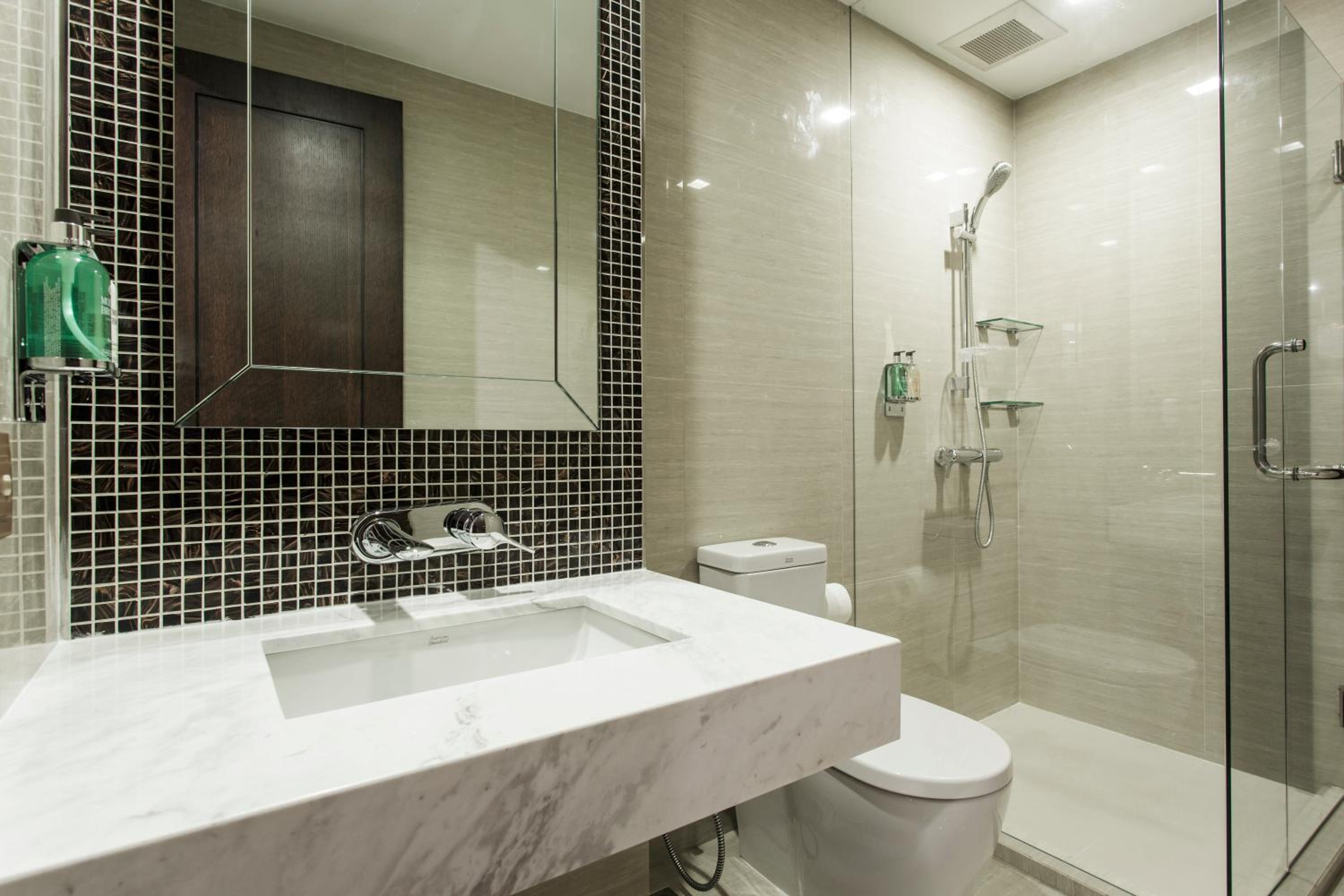 One Bedroom Vorra Teera Suite photo 2