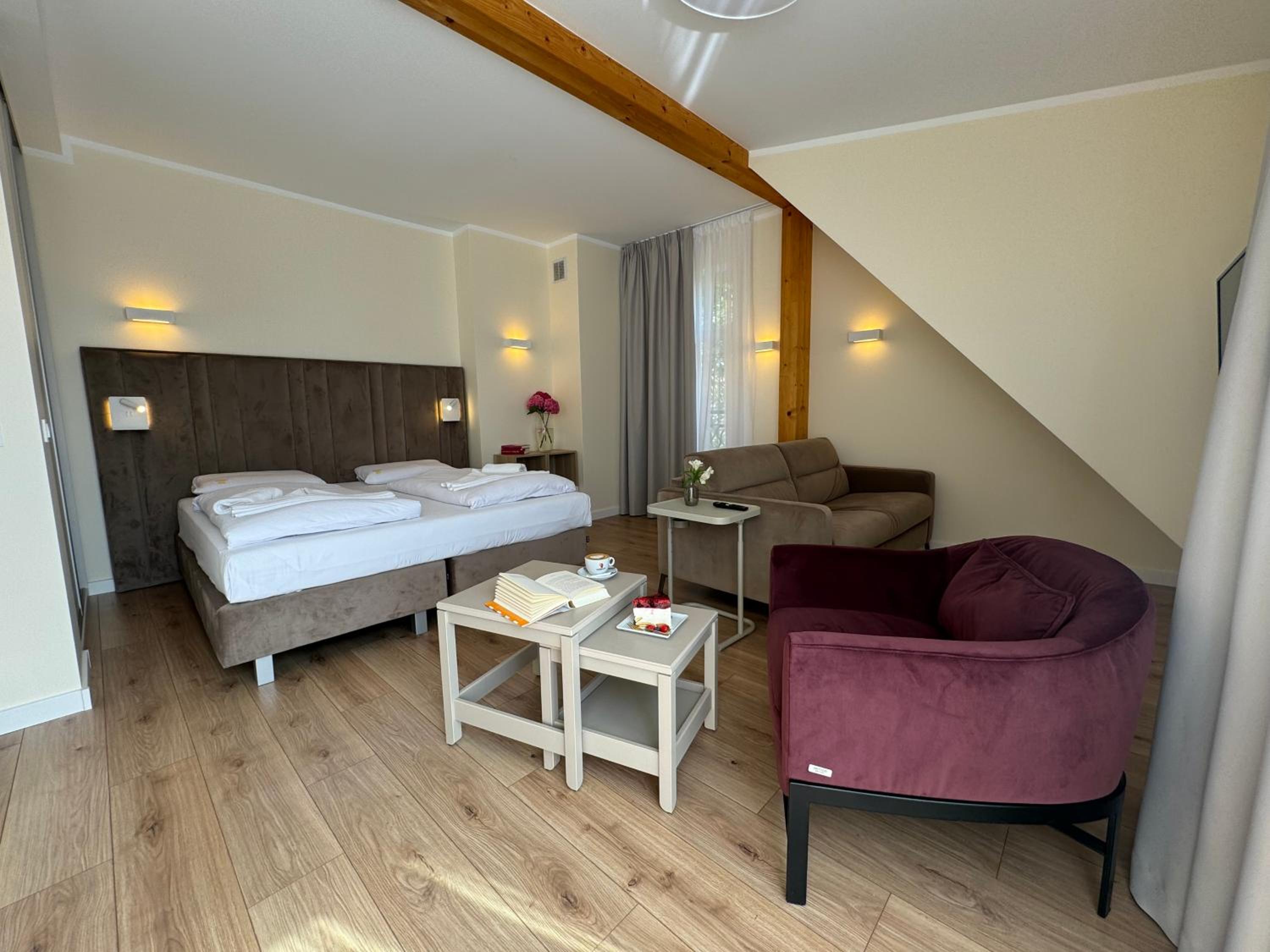 Deluxe Apartment