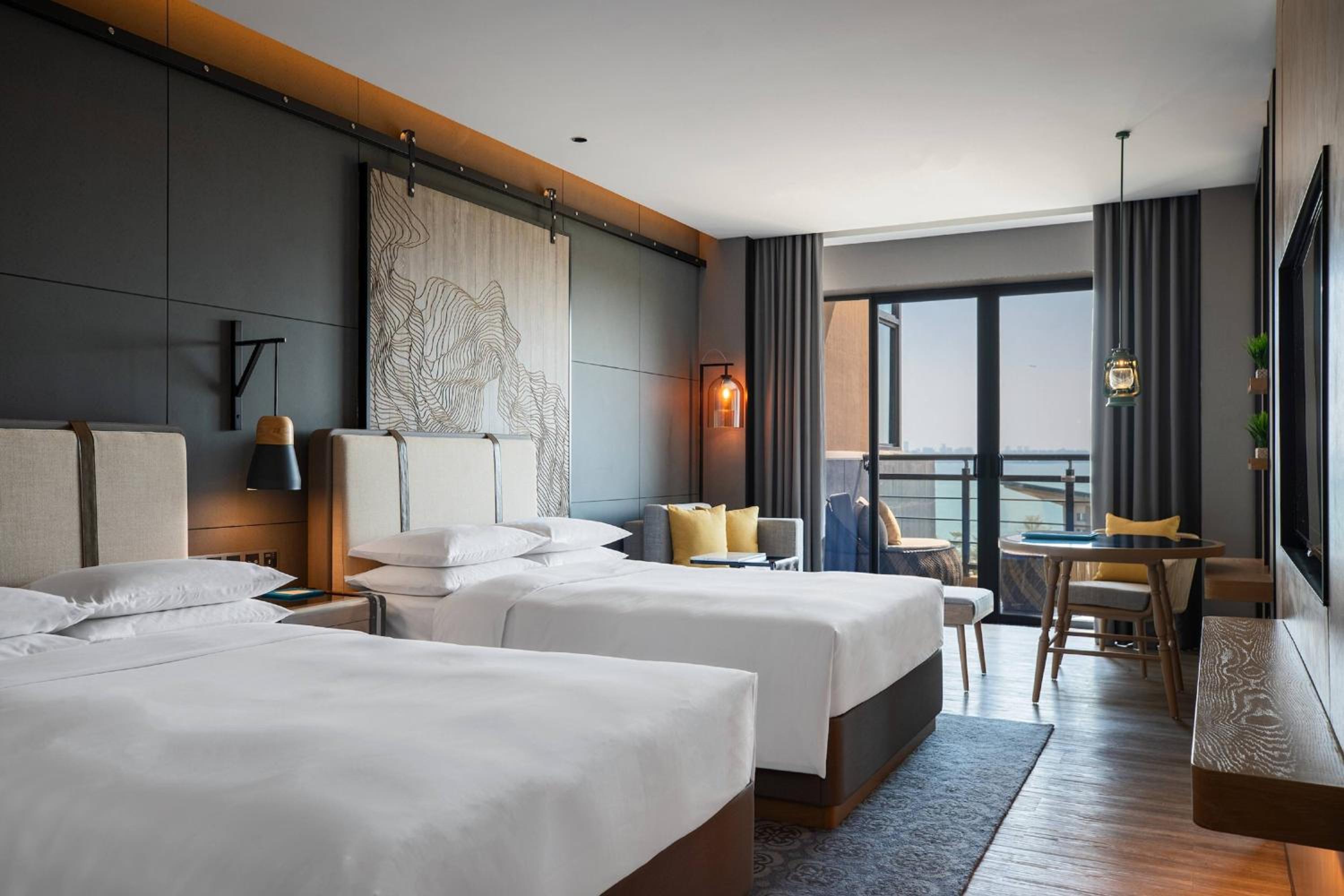 Deluxe Twin Room with Garden View - Photo 6