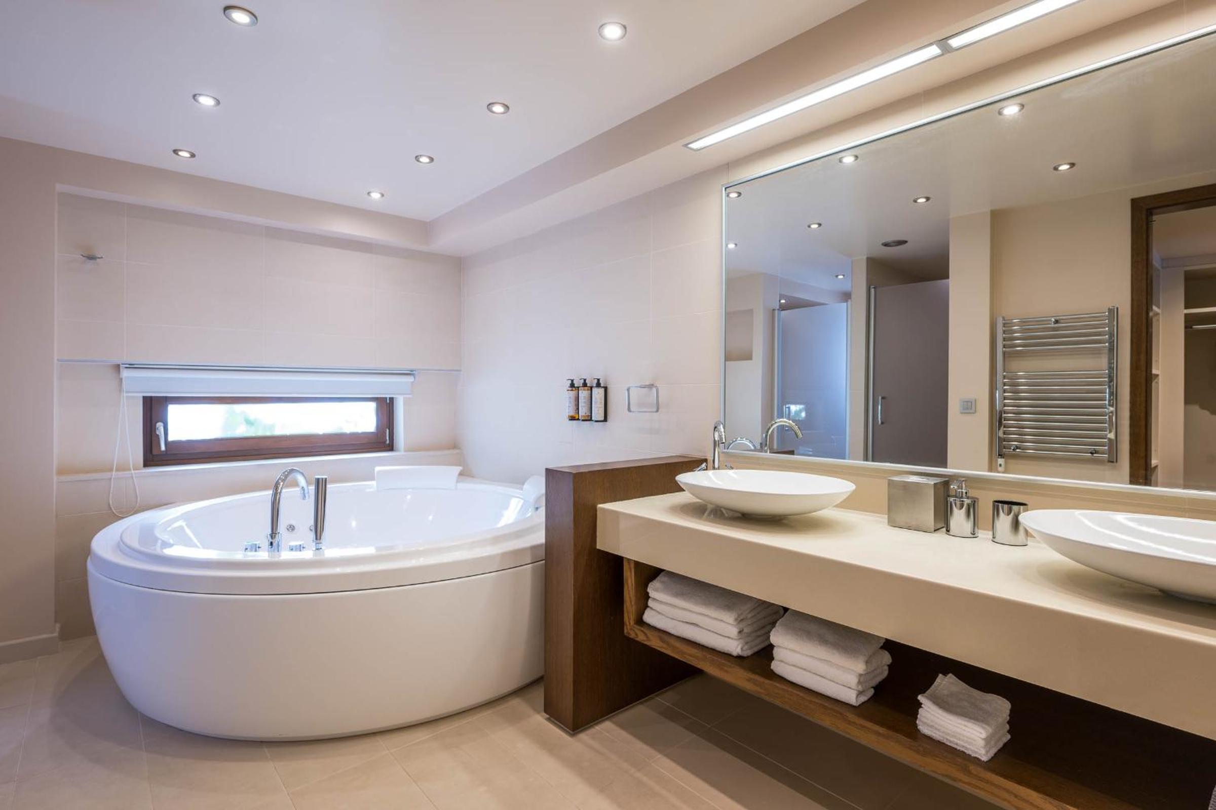 Premium Villa with Private Pool thumbnail 6