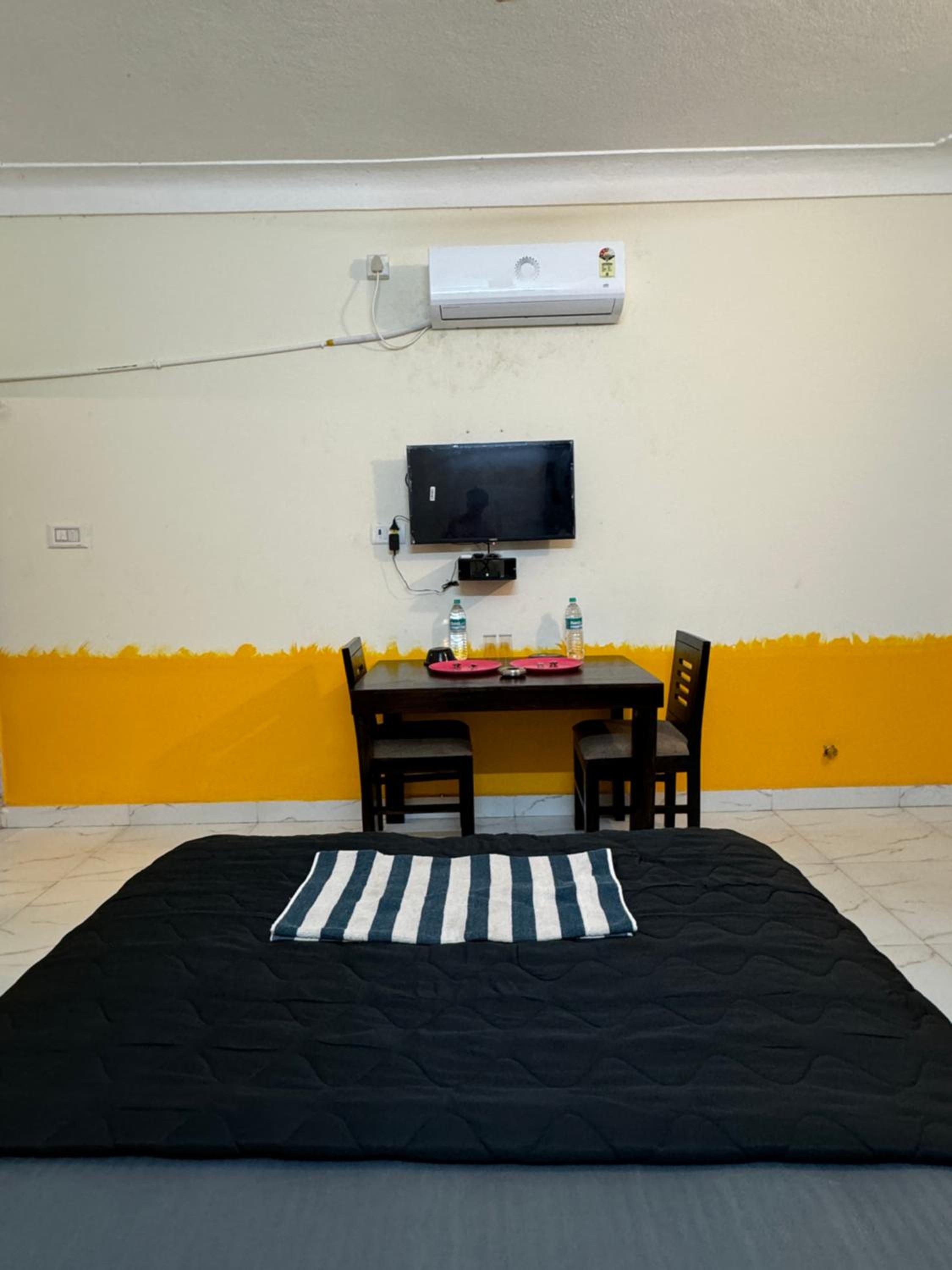 Double Room with Private Bathroom photo 1
