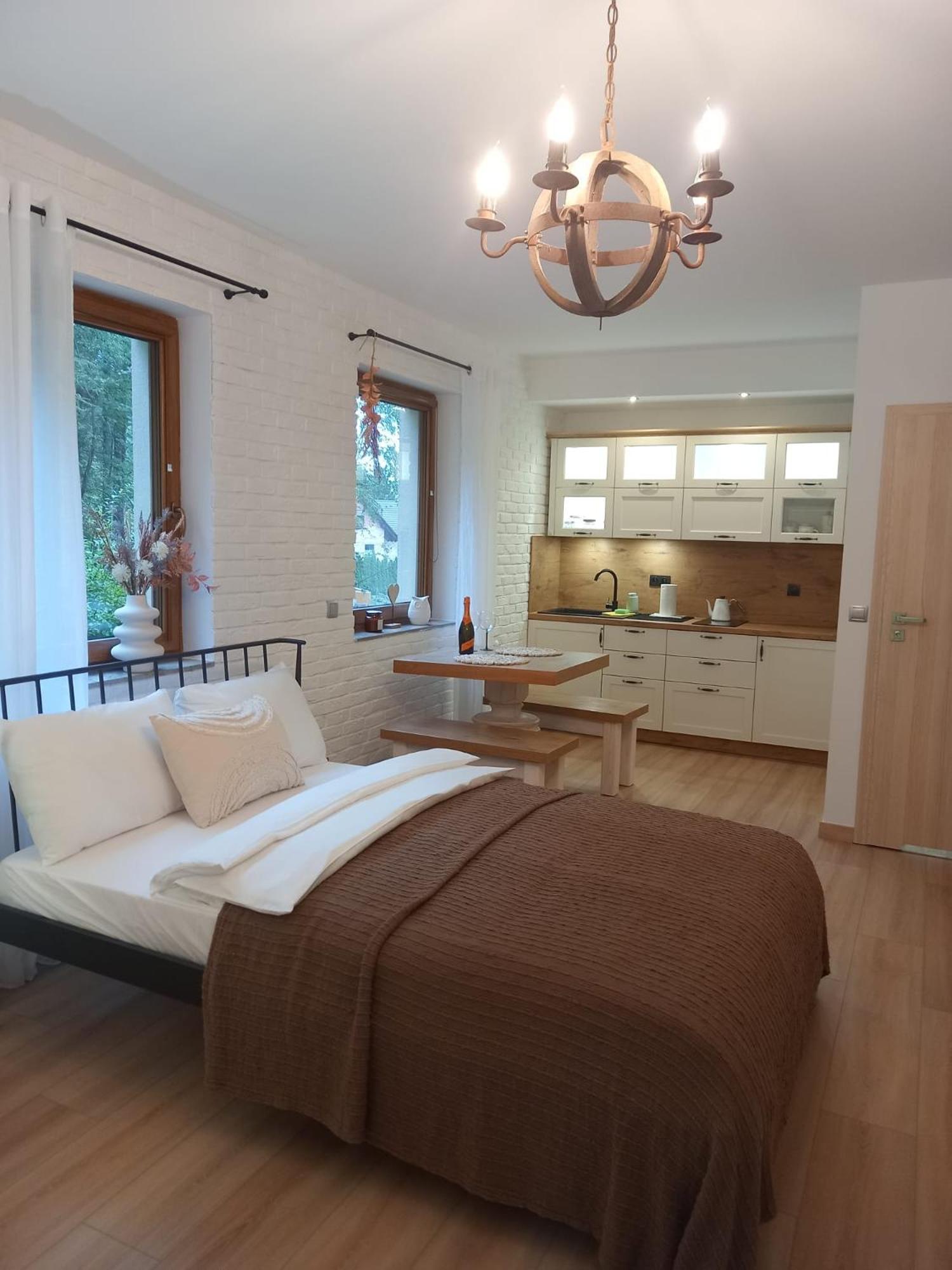 Queen Room with Garden View
