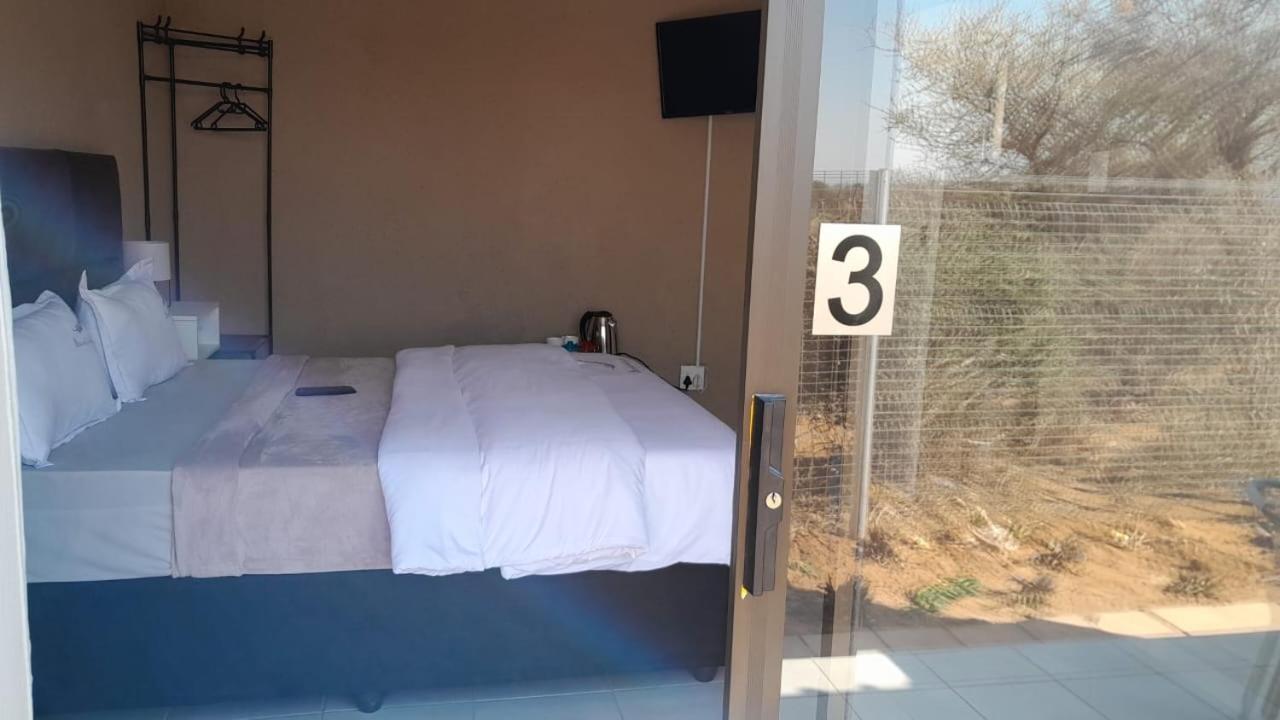 Double Room With Private Bathroom photo 2