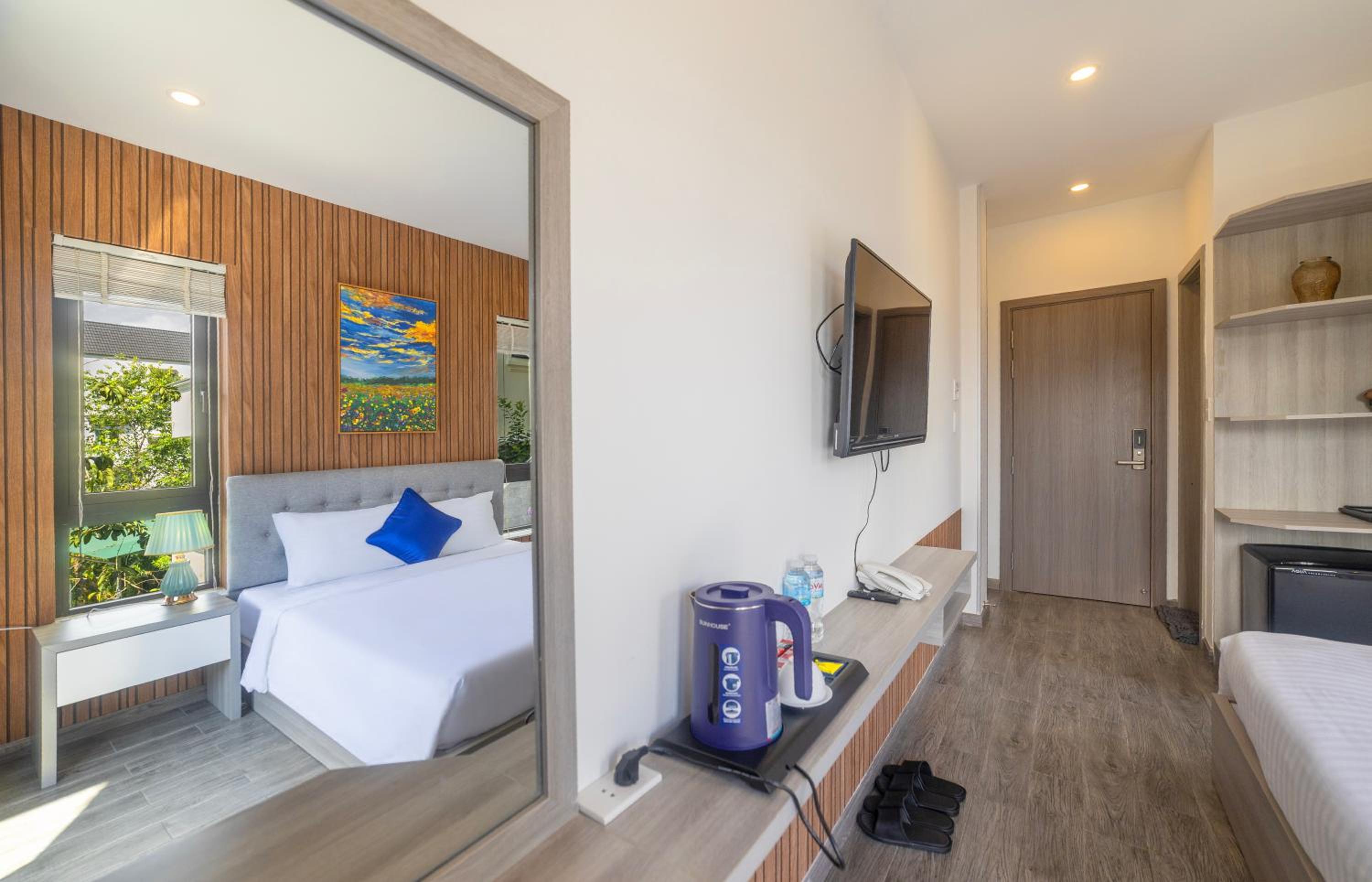 Double Room with Balcony photo 3